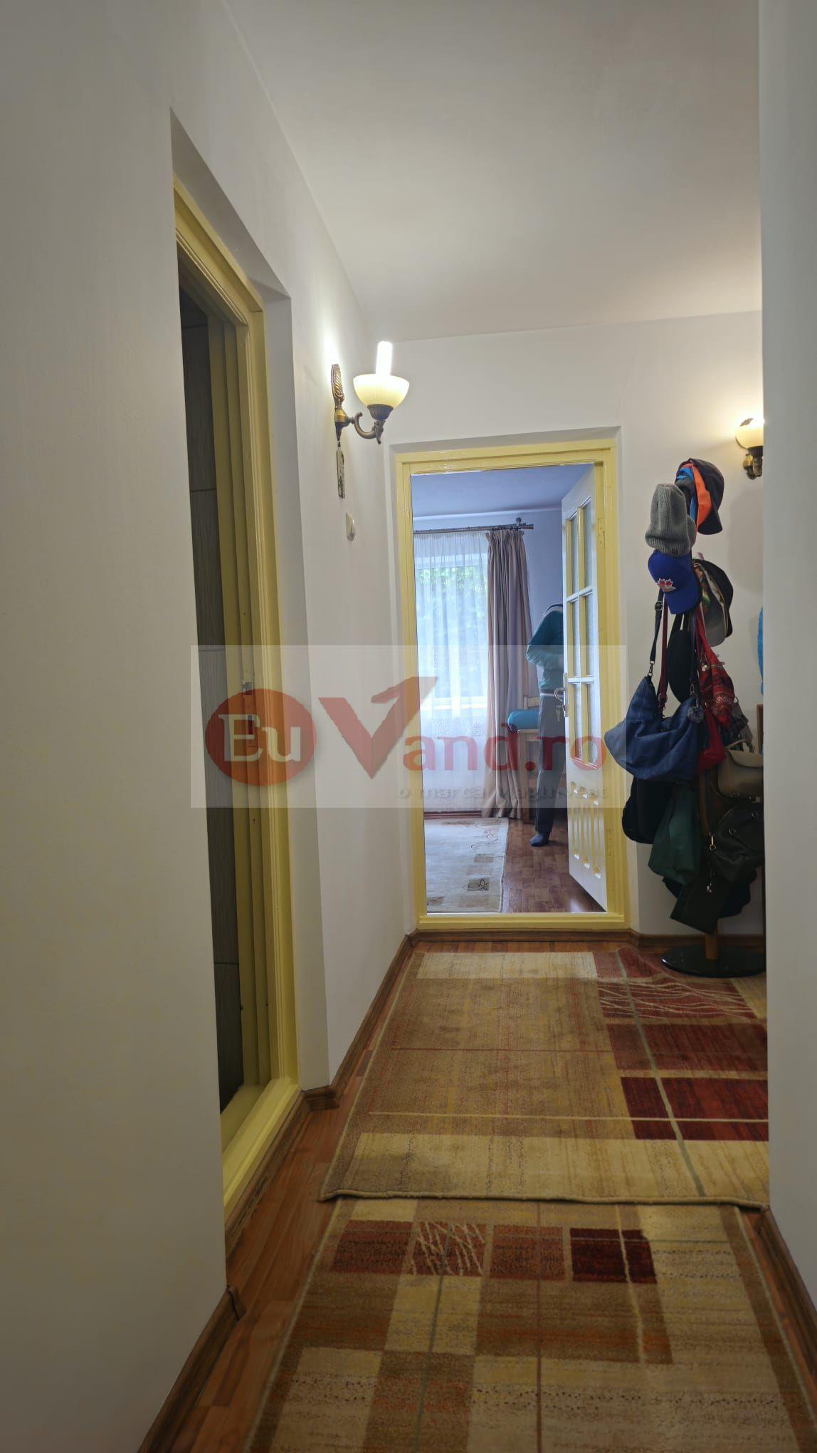 De vanzare -- casa in comuna Pechea, jud. Galati, teren 850 mp - 12