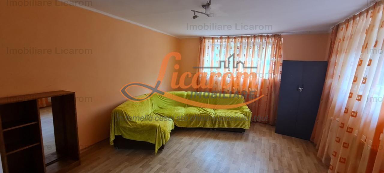 Casa individuala cu 2 apartamente, 6 camere,teren 403 mp,ASTRA. - 6