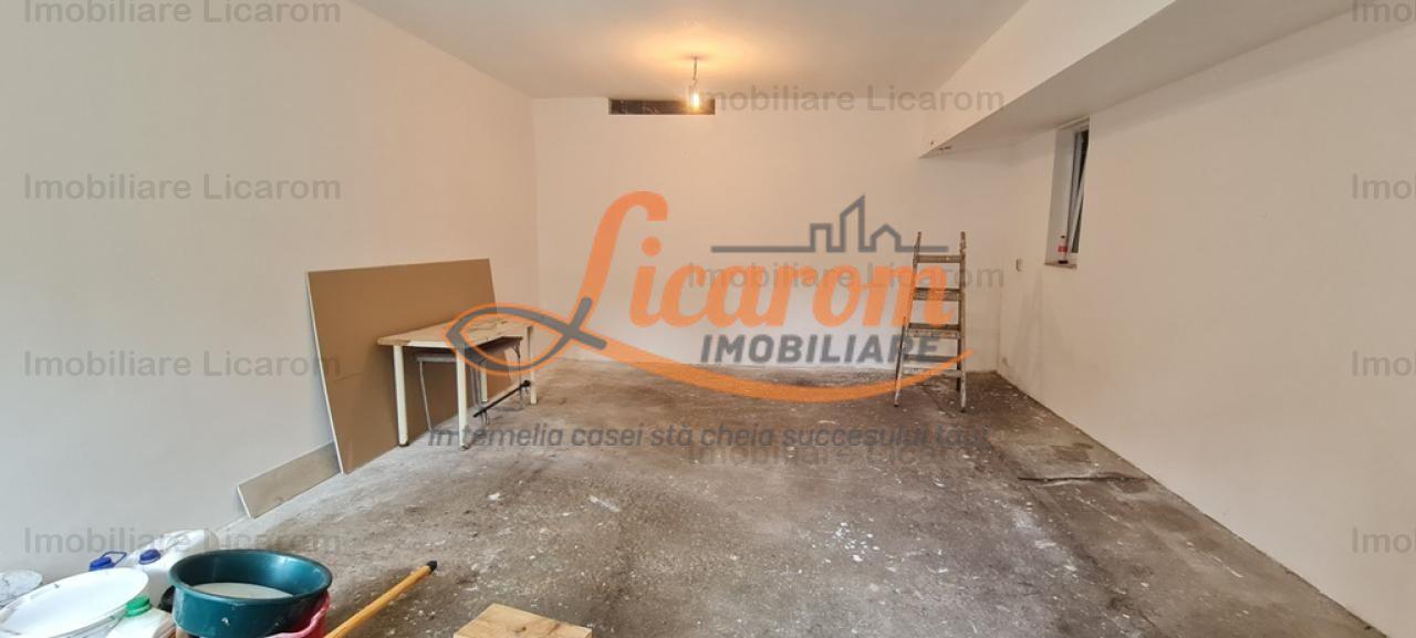 Casa individuala cu 2 apartamente, 6 camere,teren 403 mp,ASTRA. - 13