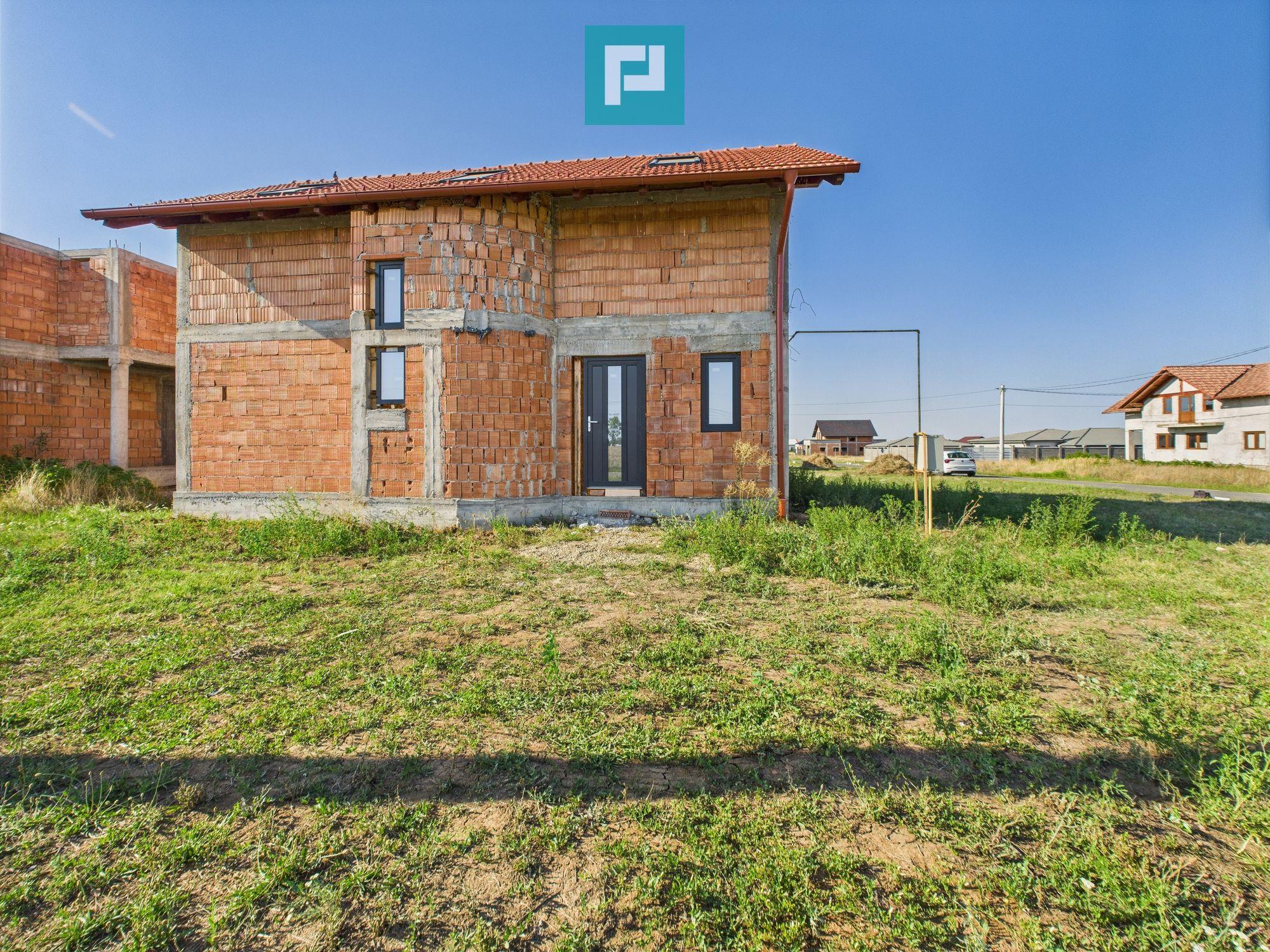 Casă la roșu P+M - Cartier nou, Fântânele - 1
