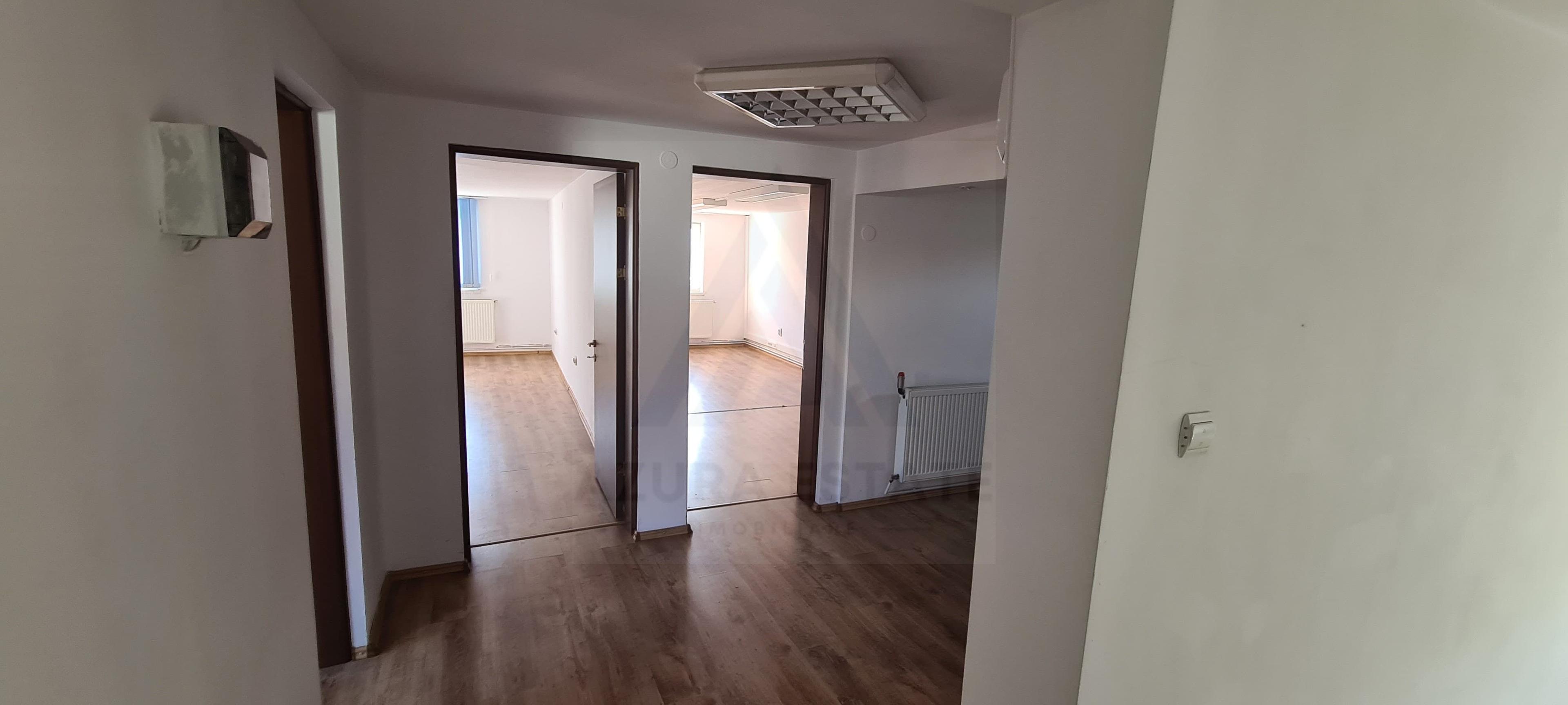 Spațiu birouri 68 mp utili 4 camere hol acces si balcon Bvd Victoriei - 10