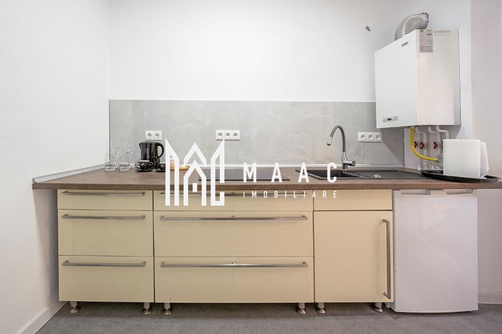 DECOMANDAT 100 METRI PATRATI I APARTAMENT PIATA MICA I SIBIU - 2