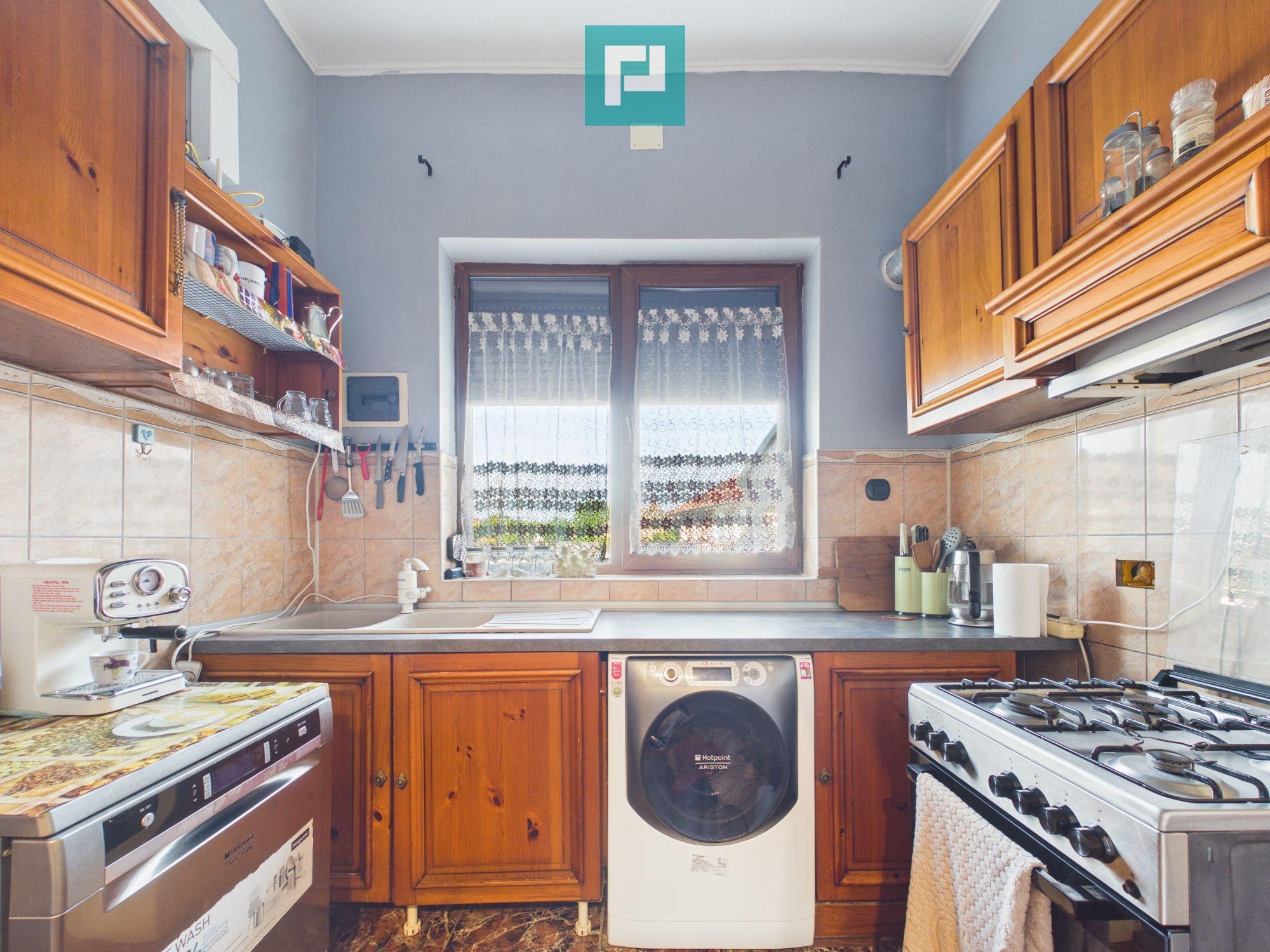 Apartament cu garaj și grădina proprie - Lipova - 2