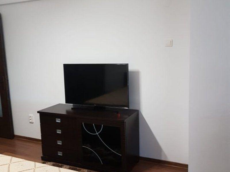 Apartament cu doua camere, mobilat si utilat - Str. Tecuci, T-uri - 9