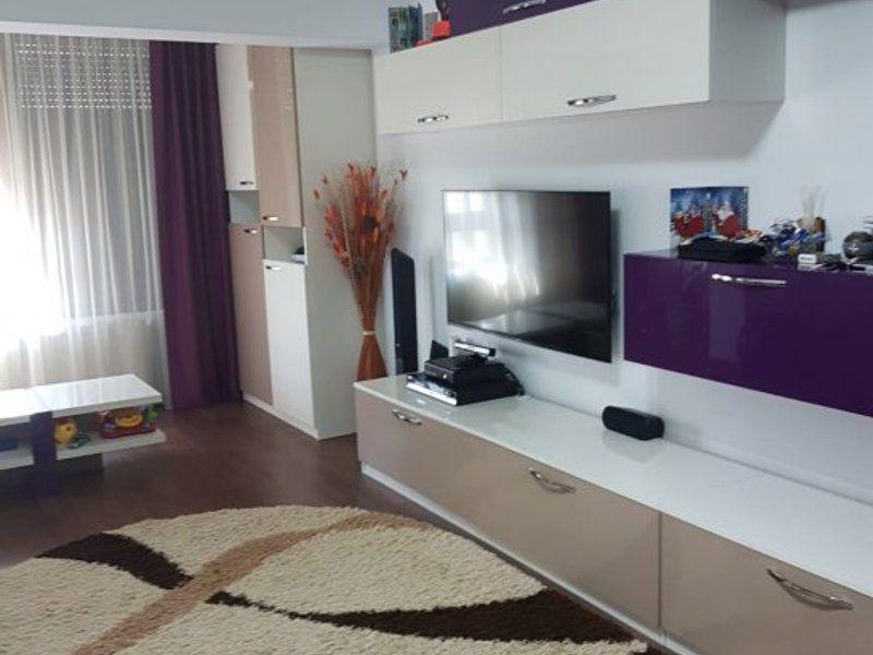 Apartament cu doua camere, mobilat si utilat - Str. Tecuci, T-uri - 1