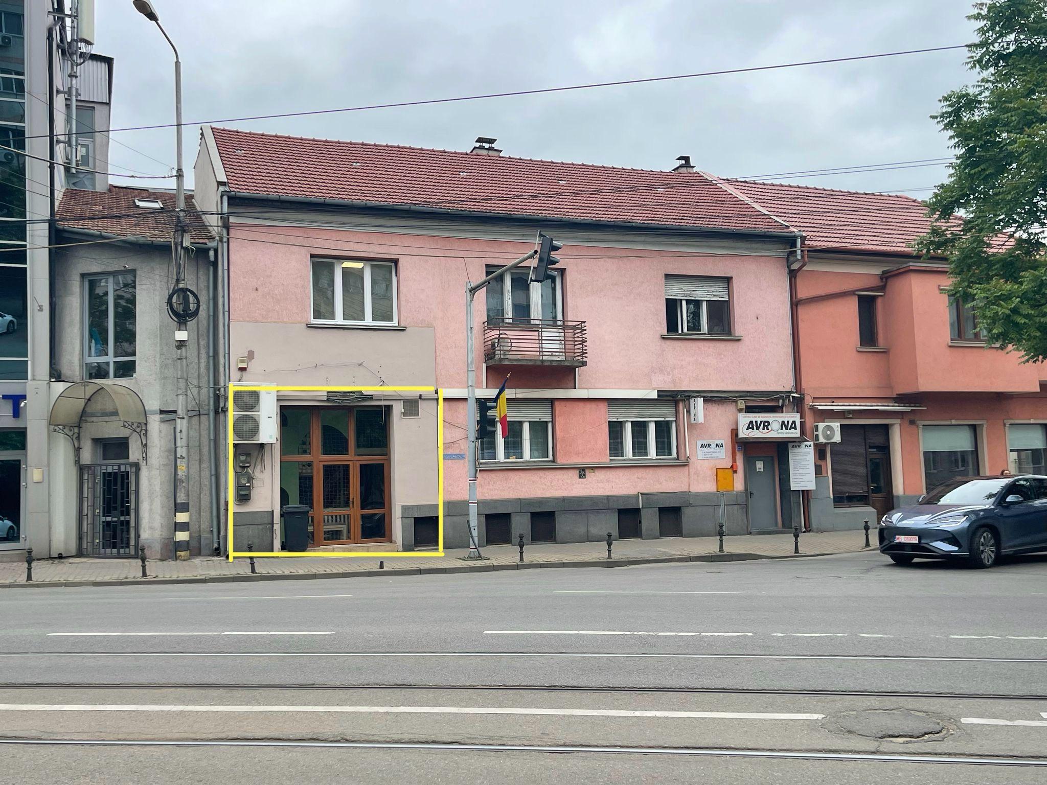 Spațiu comercial de închiriat – Str. Magheru, zonă cu trafic intens - 2