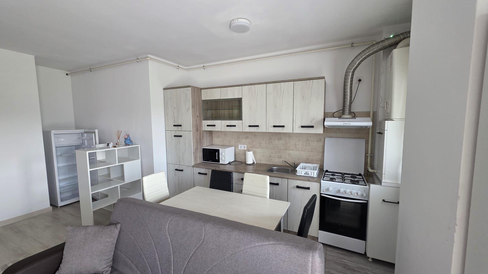Apartament , etaj 1 , strada Malinului - 1