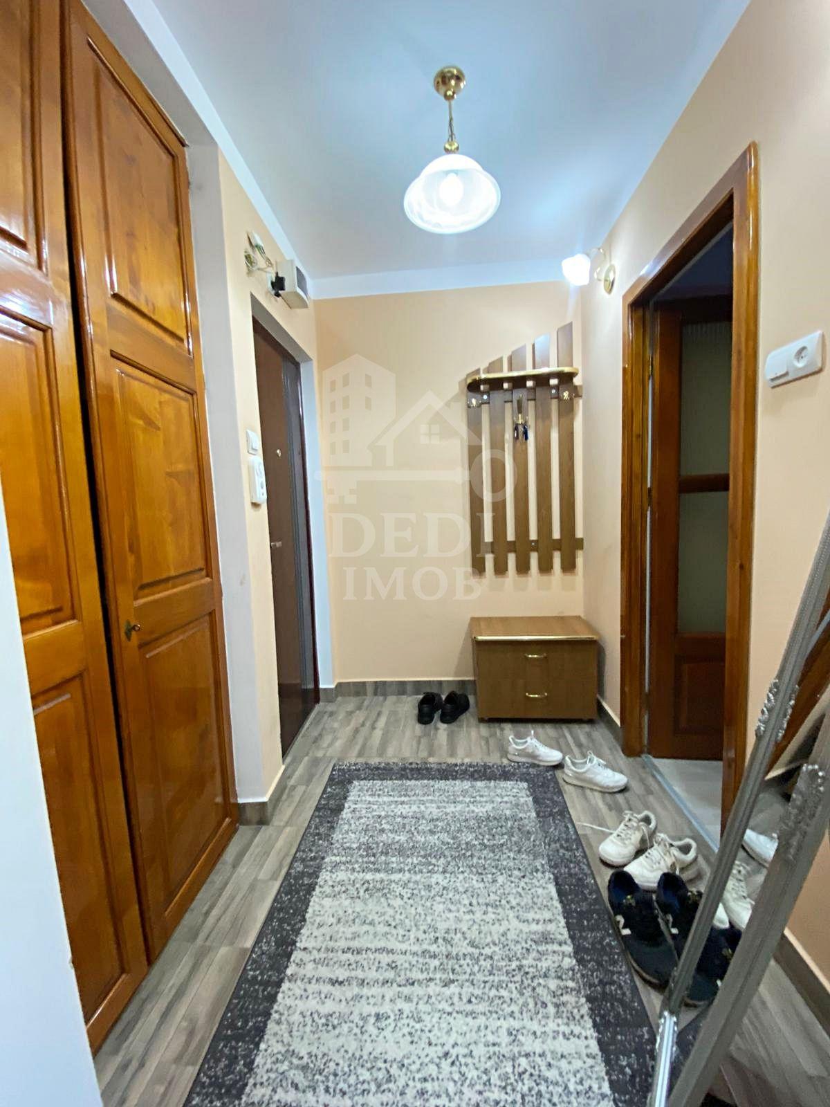 Apartament 2 camere de inchiriat in zona Rogerius, Oradea - 10