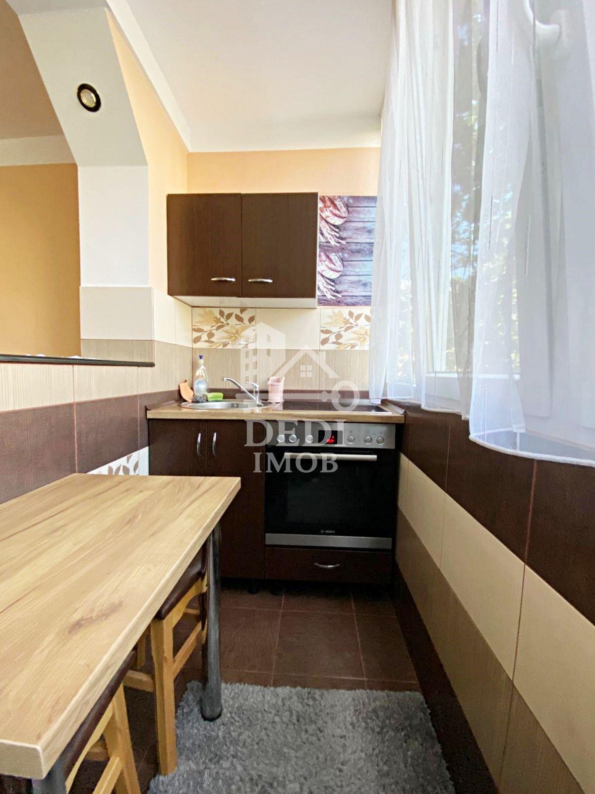 Apartament 2 camere de inchiriat in zona Rogerius, Oradea - 9