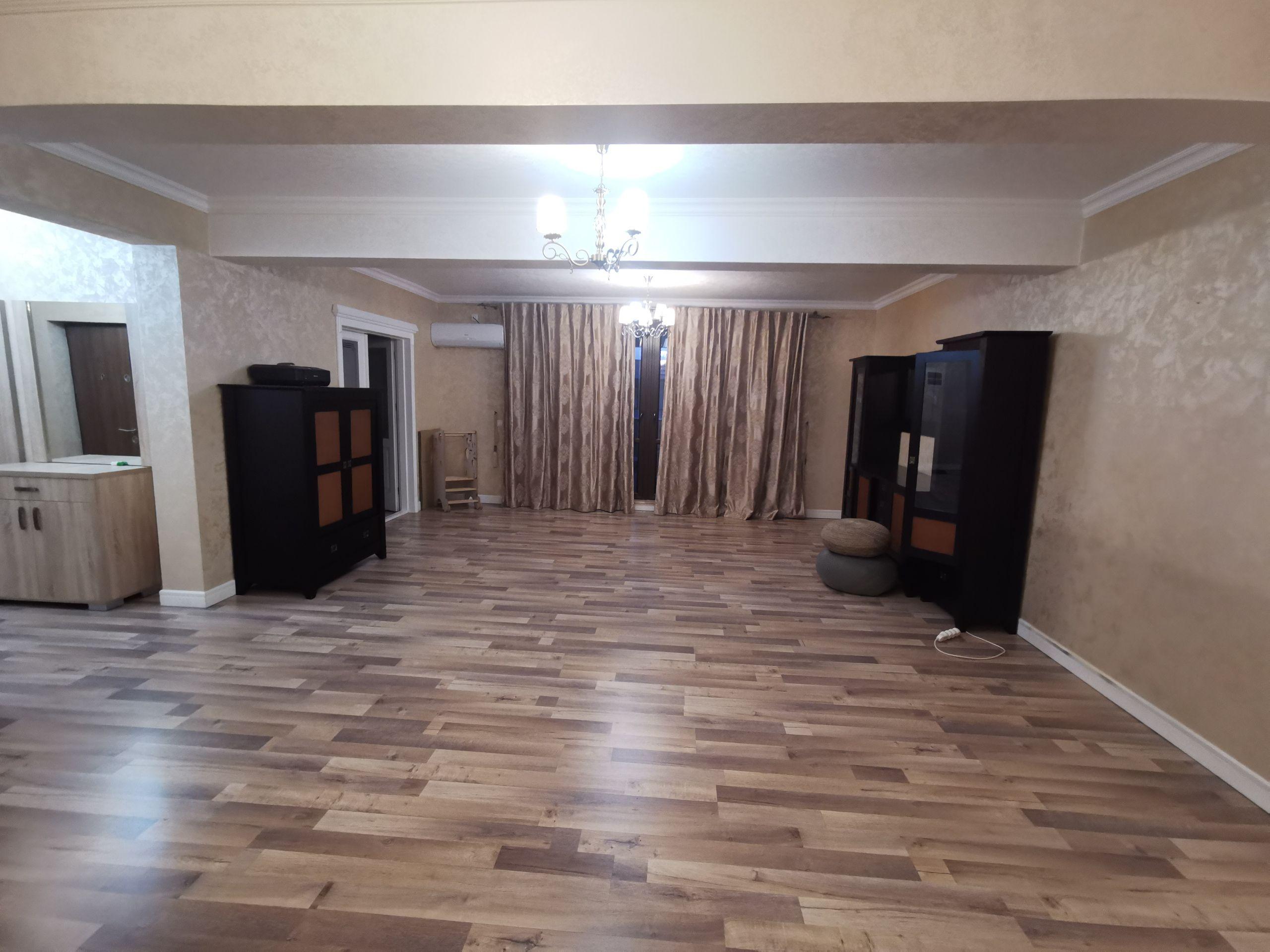 Penthouse , zona Isu - 13
