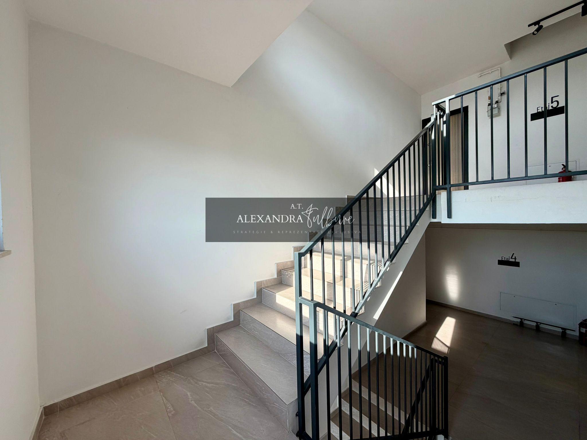 Penthouse de vanzare | 3 camere | 2 bai | 76mp | terasa 76mp | garaj - 16
