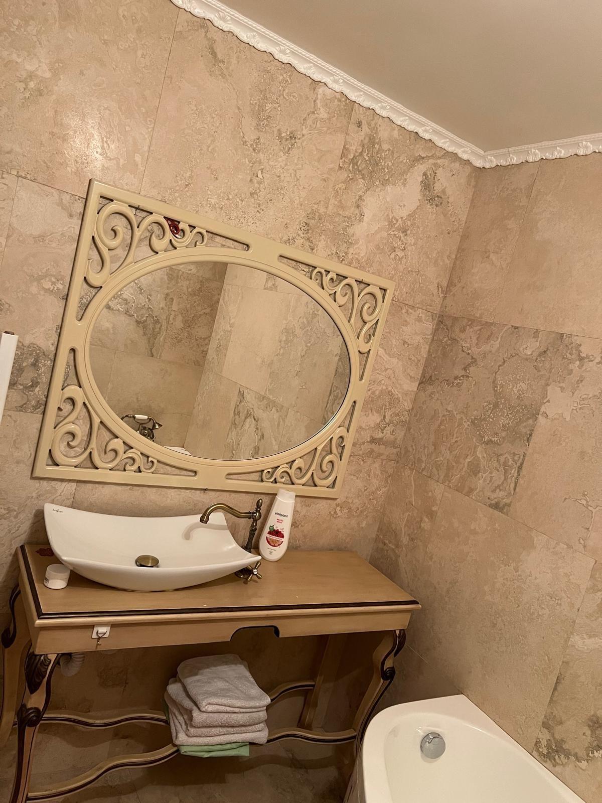 BRASADAS închiriază ap 3 cam etaj 5/8 Calea 13 Sept Marriott - 16