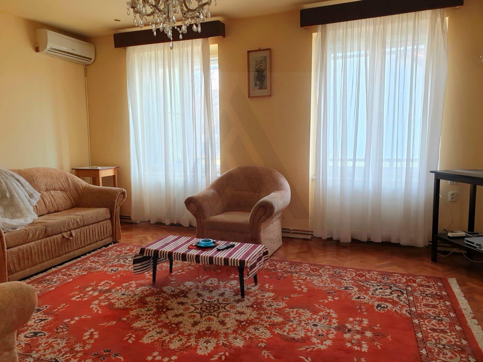 Apartament 4 camere 110 mp utili cu teren aferent si 2 bai Central - 2