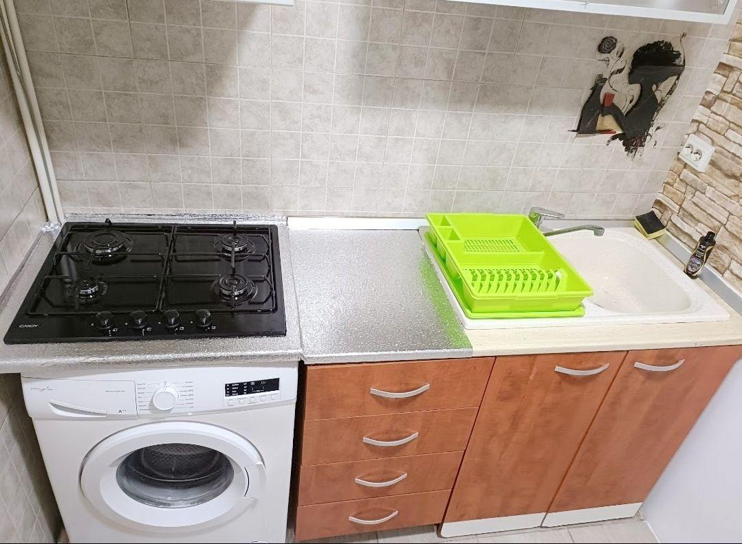 De vanzare garsoniera micro 40, et. 3/3, 27.000 euro - 3