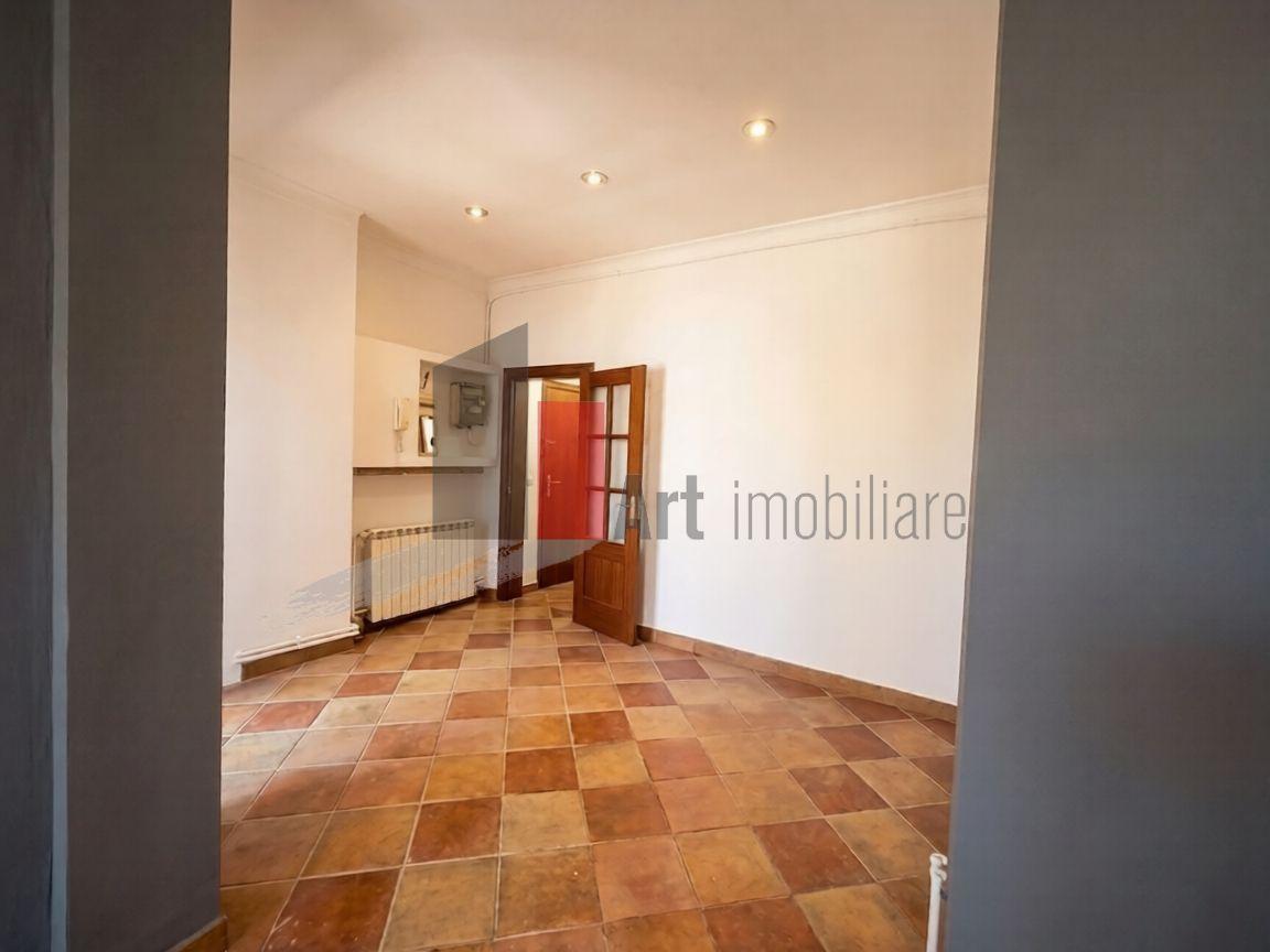 Spatiu Comercial de inchiriat in zona Cismigiu - 2