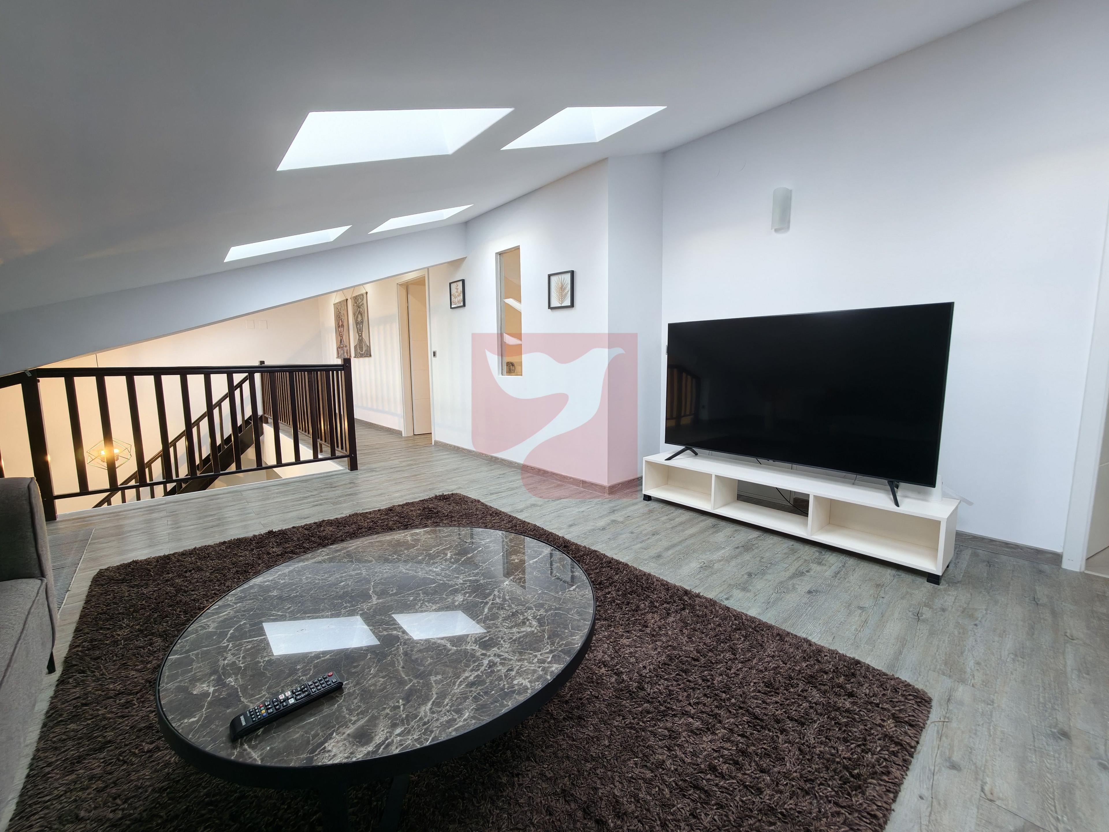 2 apartamente intr-unul singur! - 66