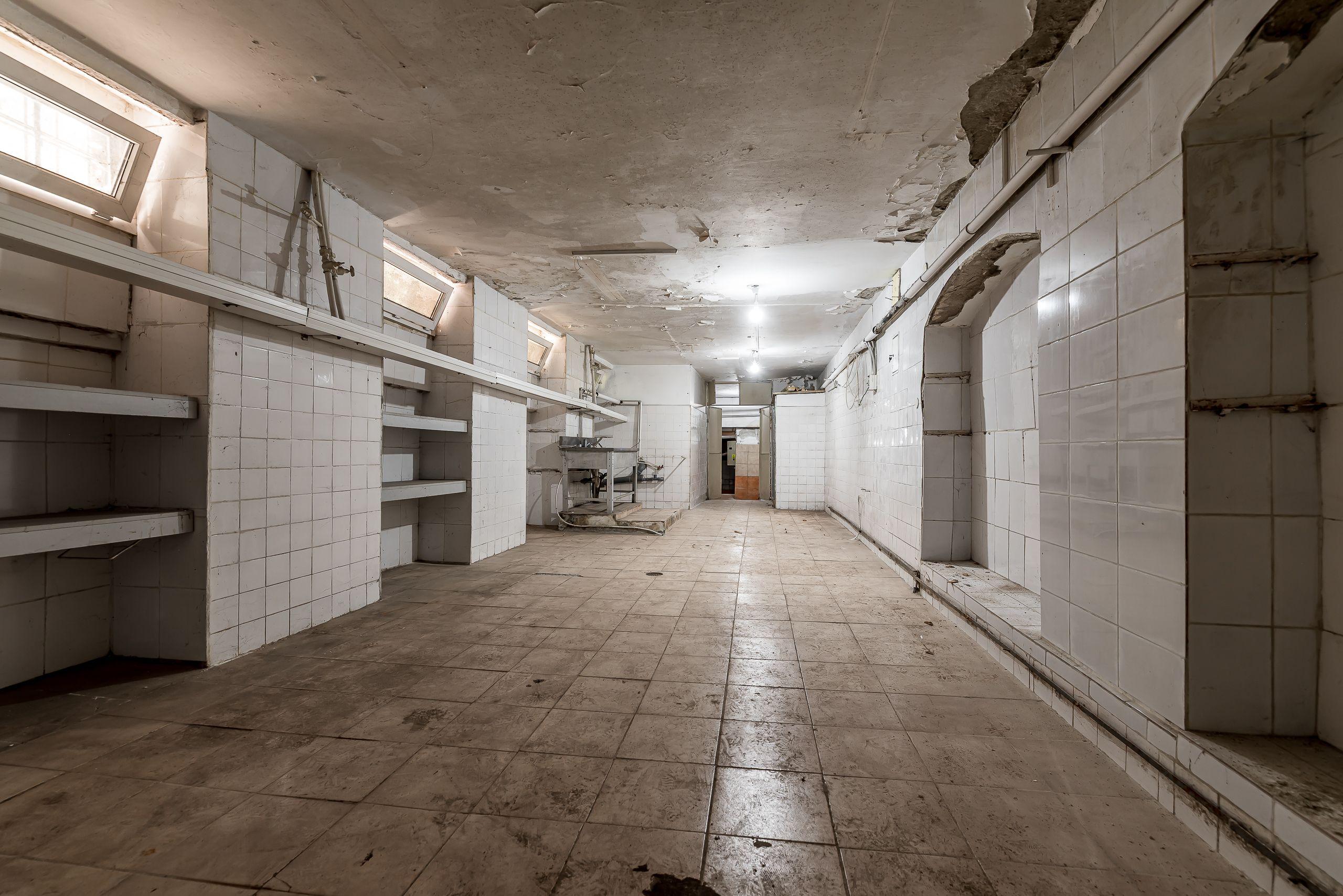 REZERVAT! Spatiu comercial ,cu vitrina de in zona Boul Rosu. - 5