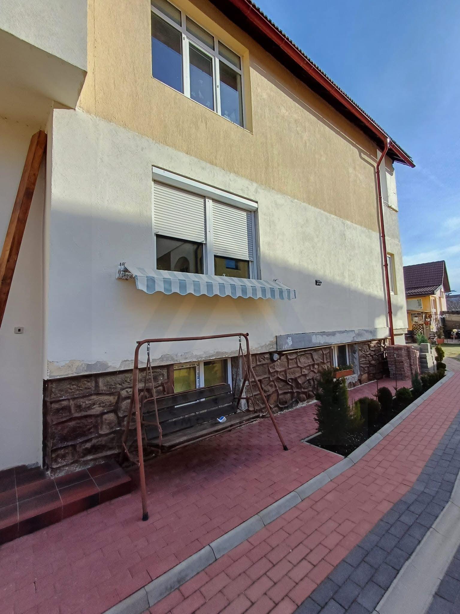 Casă versatila intretinuta 143 mp utili 5 camere 3 bai pivnita Lazaret - 20
