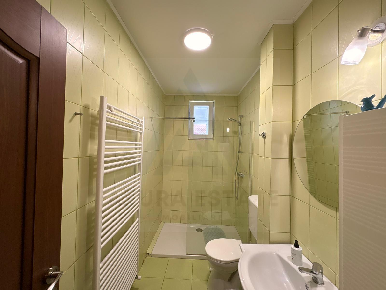 Casă versatila intretinuta 143 mp utili 5 camere 3 bai pivnita Lazaret - 16