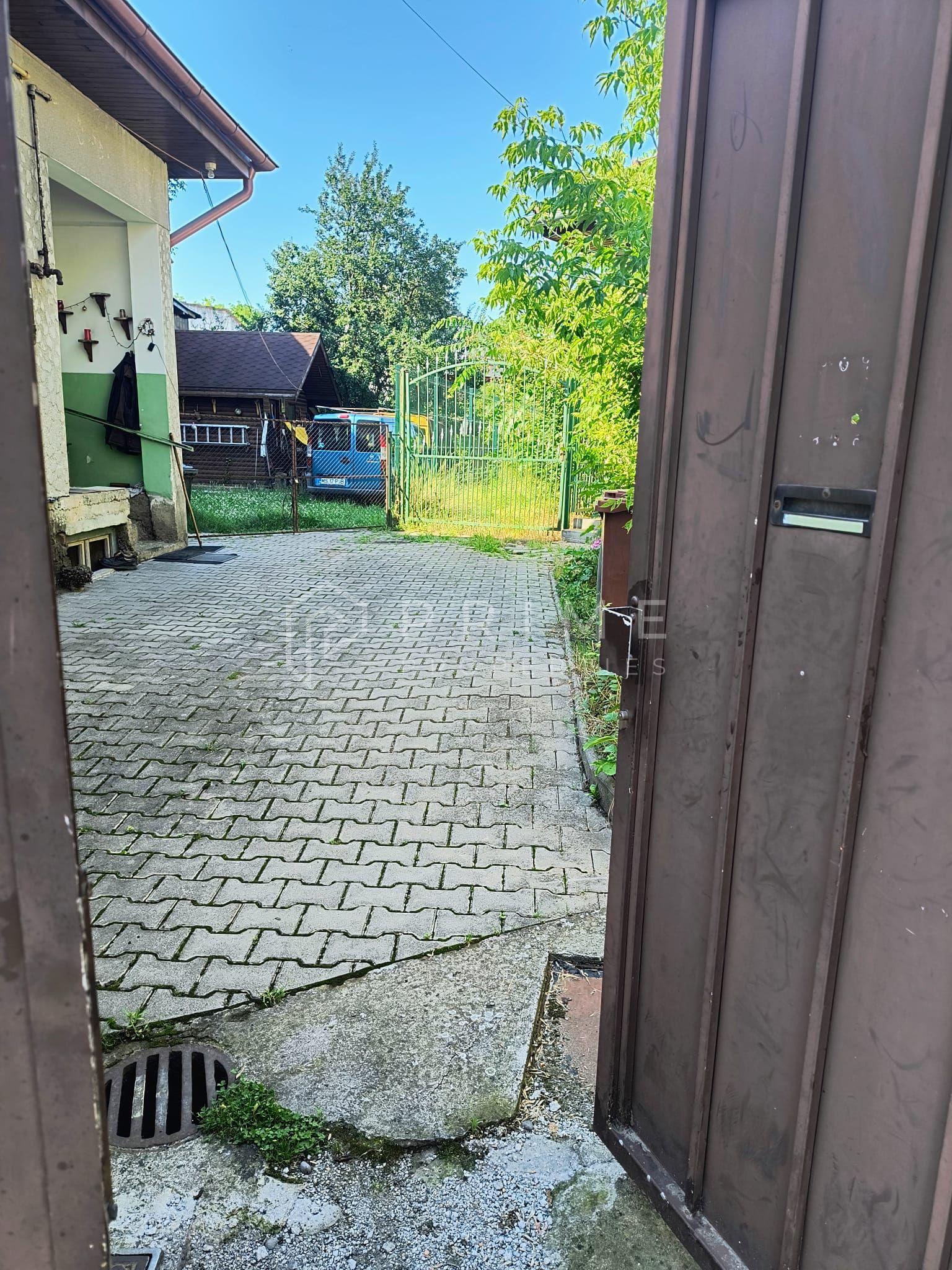 Investiție excelentă în centru – 544 mp teren, zonă liniștită - 9