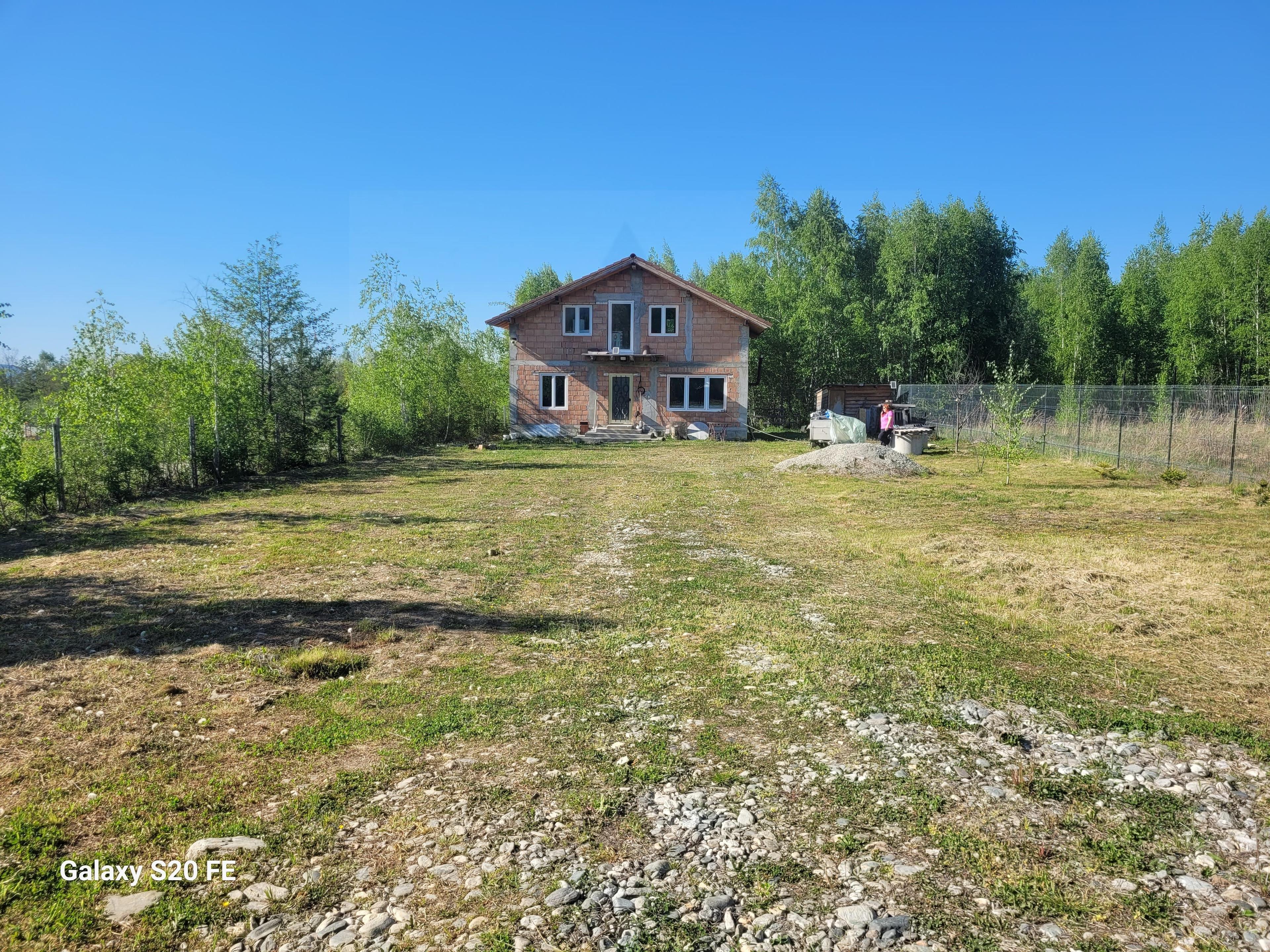 Casa individuala 150 mp 4 camere pe Valea Avrigului,teren 1050 mp - 5