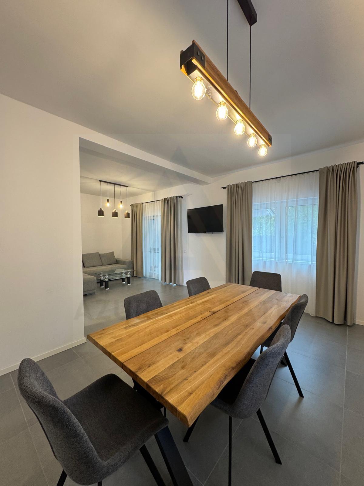 Casa individuala 114 utili 4 camere 2 bai si curte 215 mp in Selimbar - 1