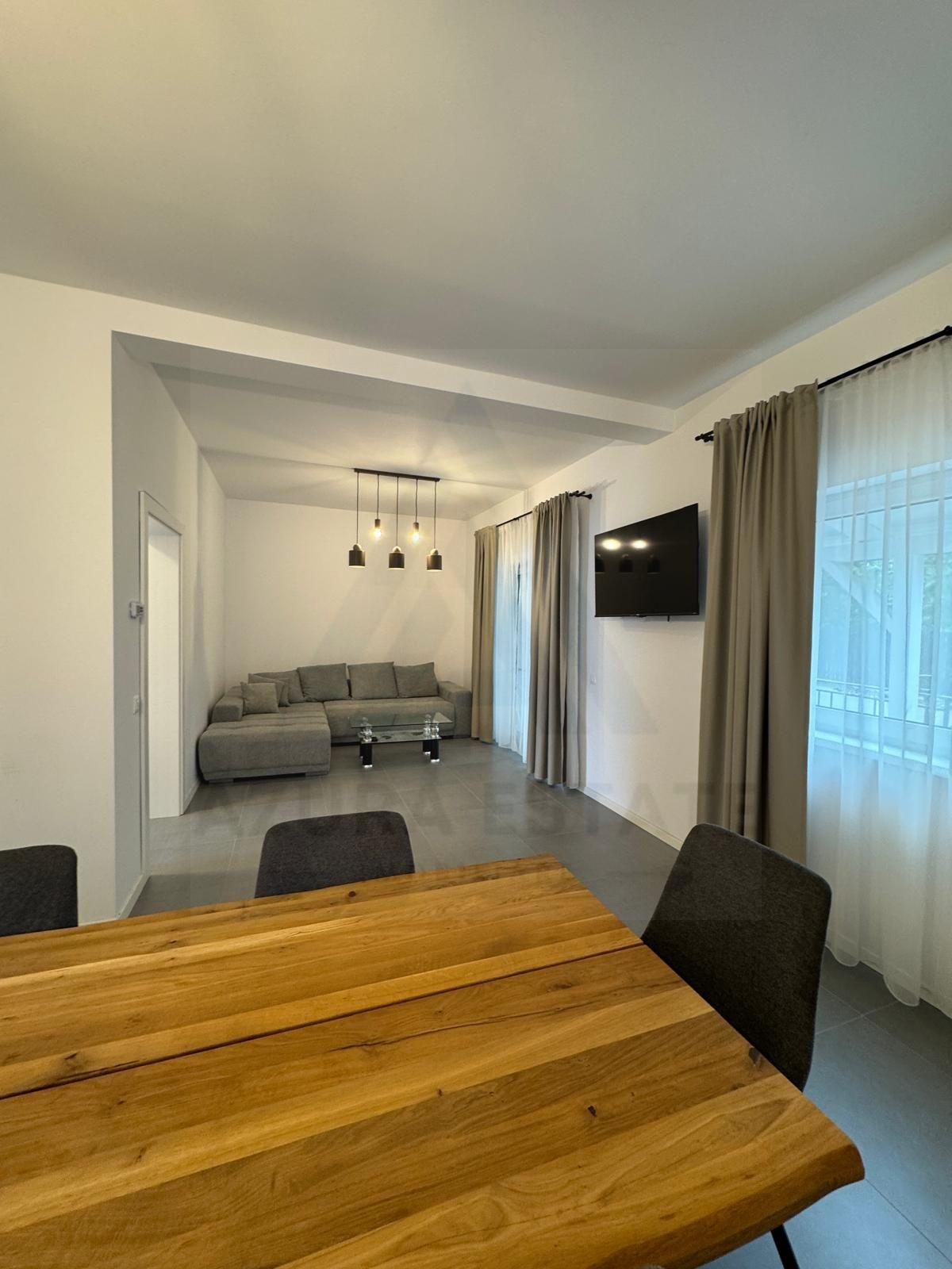 Casa individuala 114 utili 4 camere 2 bai si curte 215 mp in Selimbar - 3