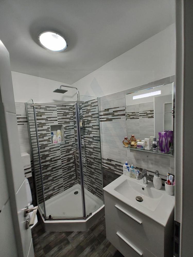 Apartament modern 2 camere 38 mp utili etaj 3 lift in Cisnădie - 5