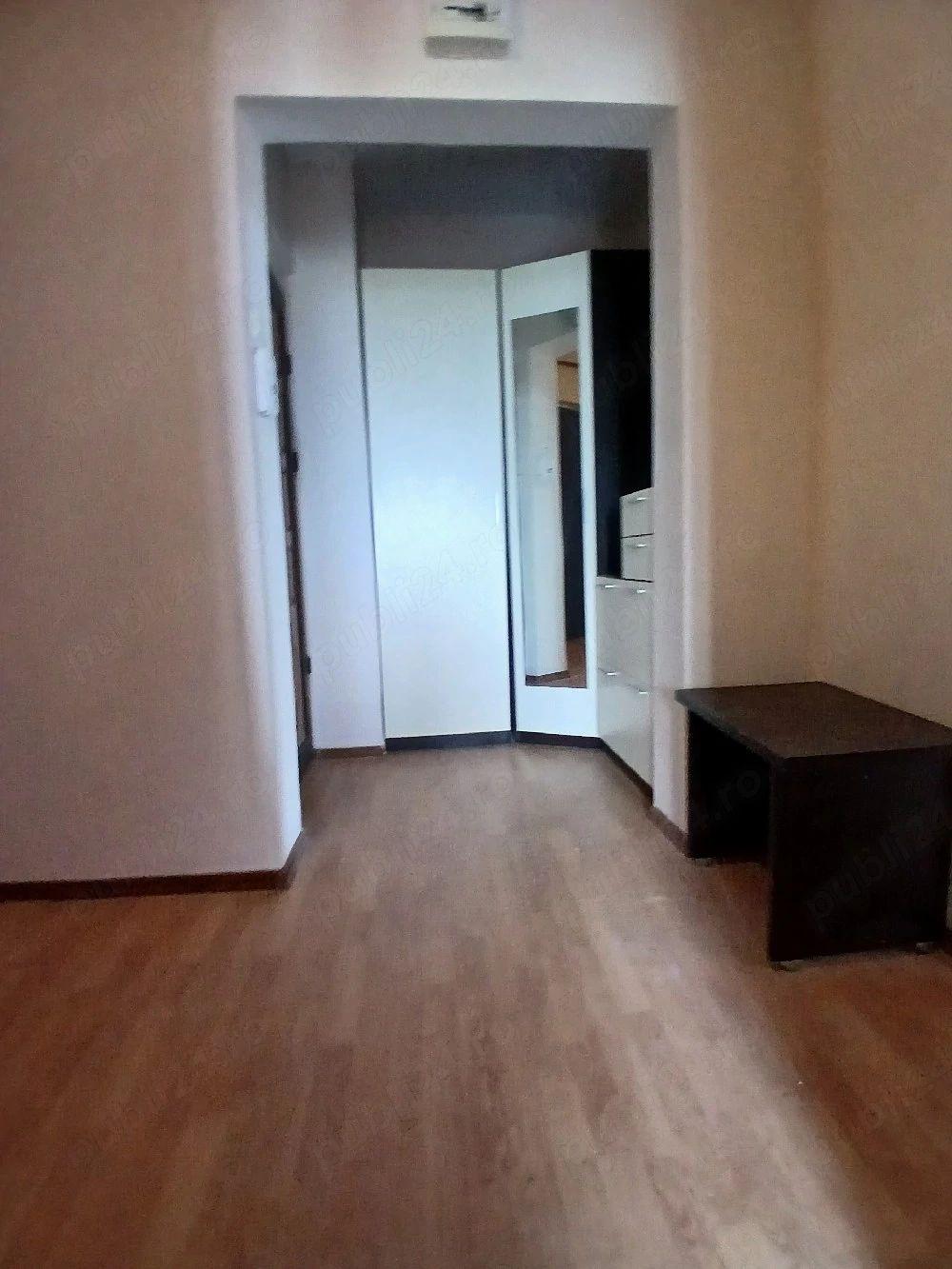 De inchiriat apartament 2 camere Mazepa 2, et. 9, 350 euro - 5
