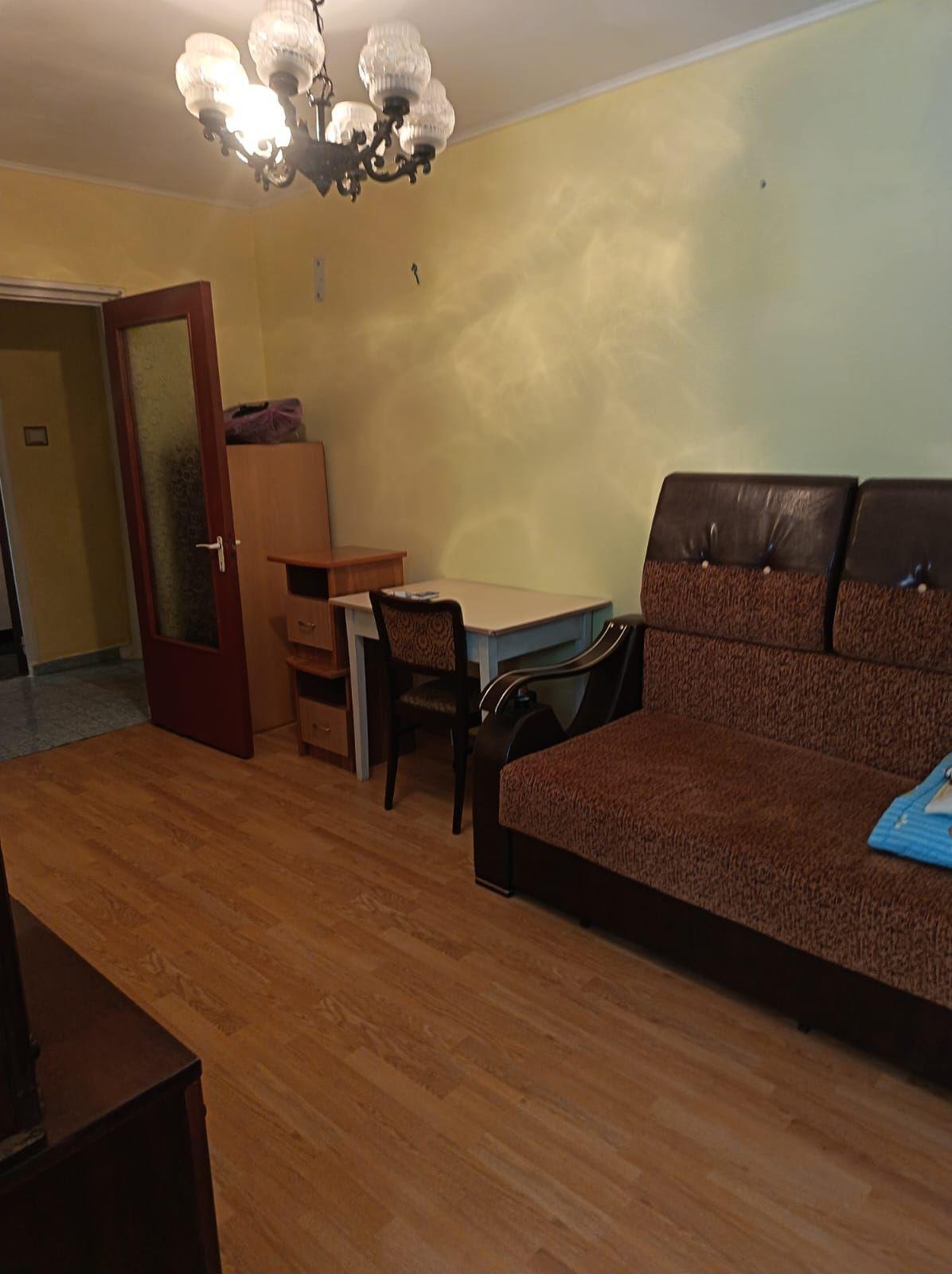 De vanzare apartament cu 2 camere, parter, micro 13 B, 52.000 euro - 12
