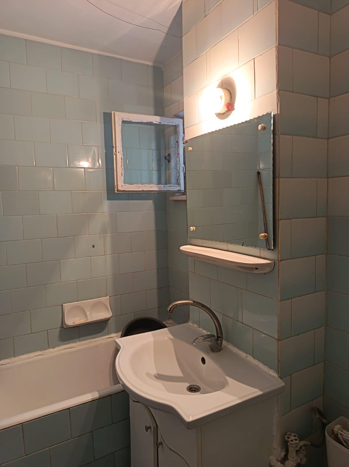 De vanzare apartament cu 2 camere, parter, micro 13 B, 52.000 euro - 8