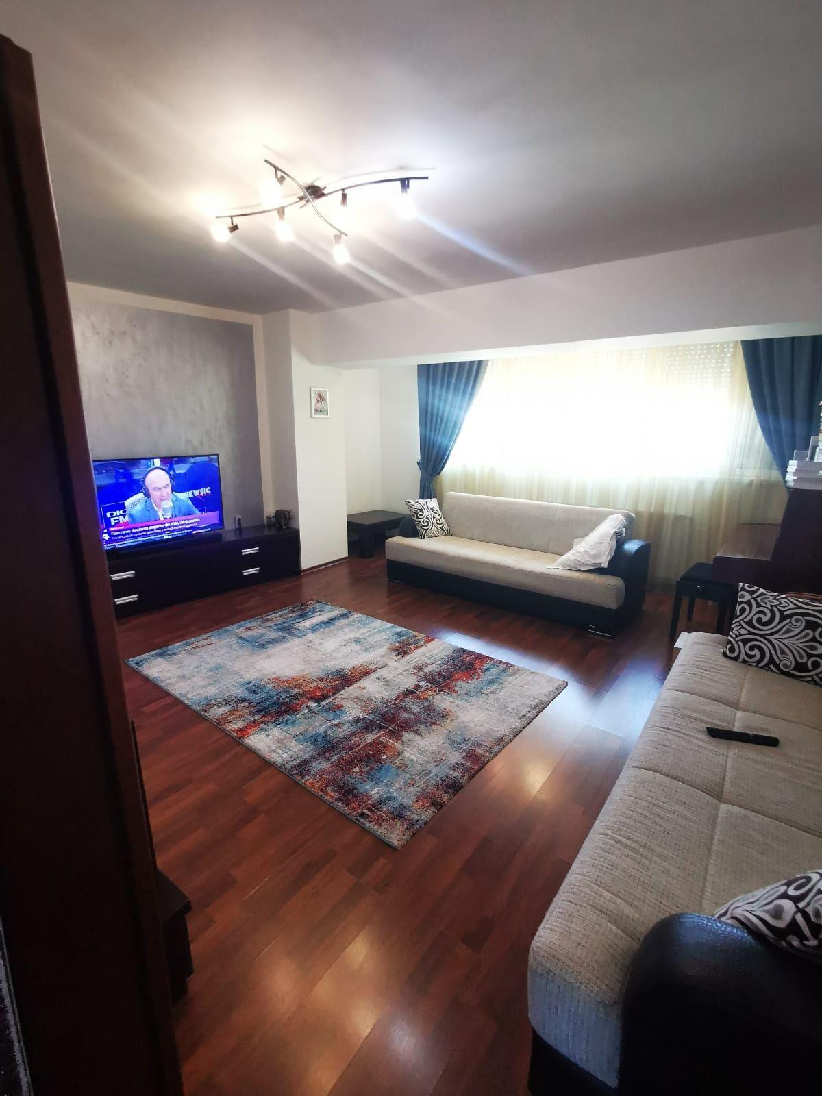 De vanzare apartament cu 3 camere, 91 mp - T-uri, str. Tecuci - 2