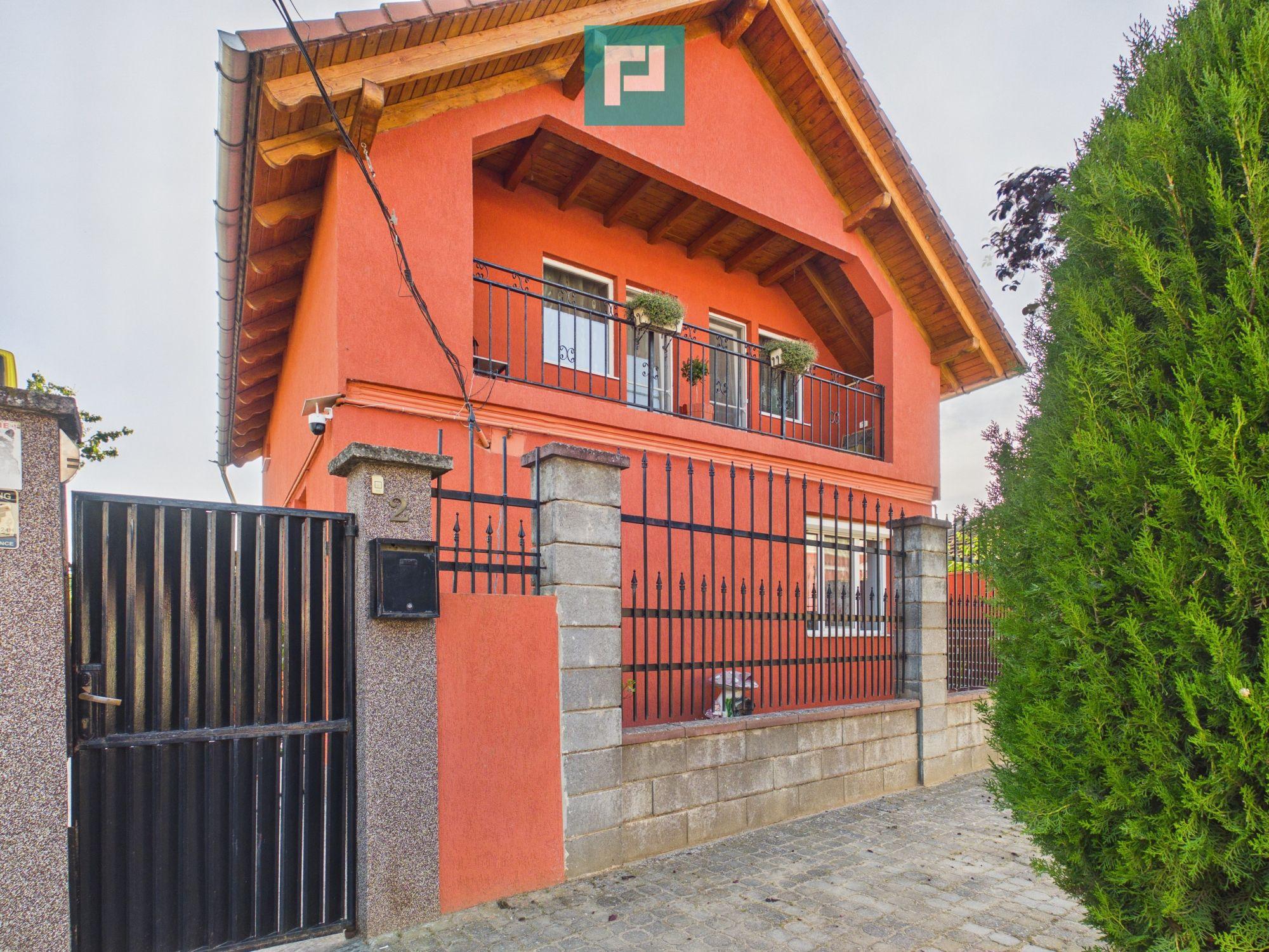 Casă cu 4 camere ultracentral în Vladimirescu - 1