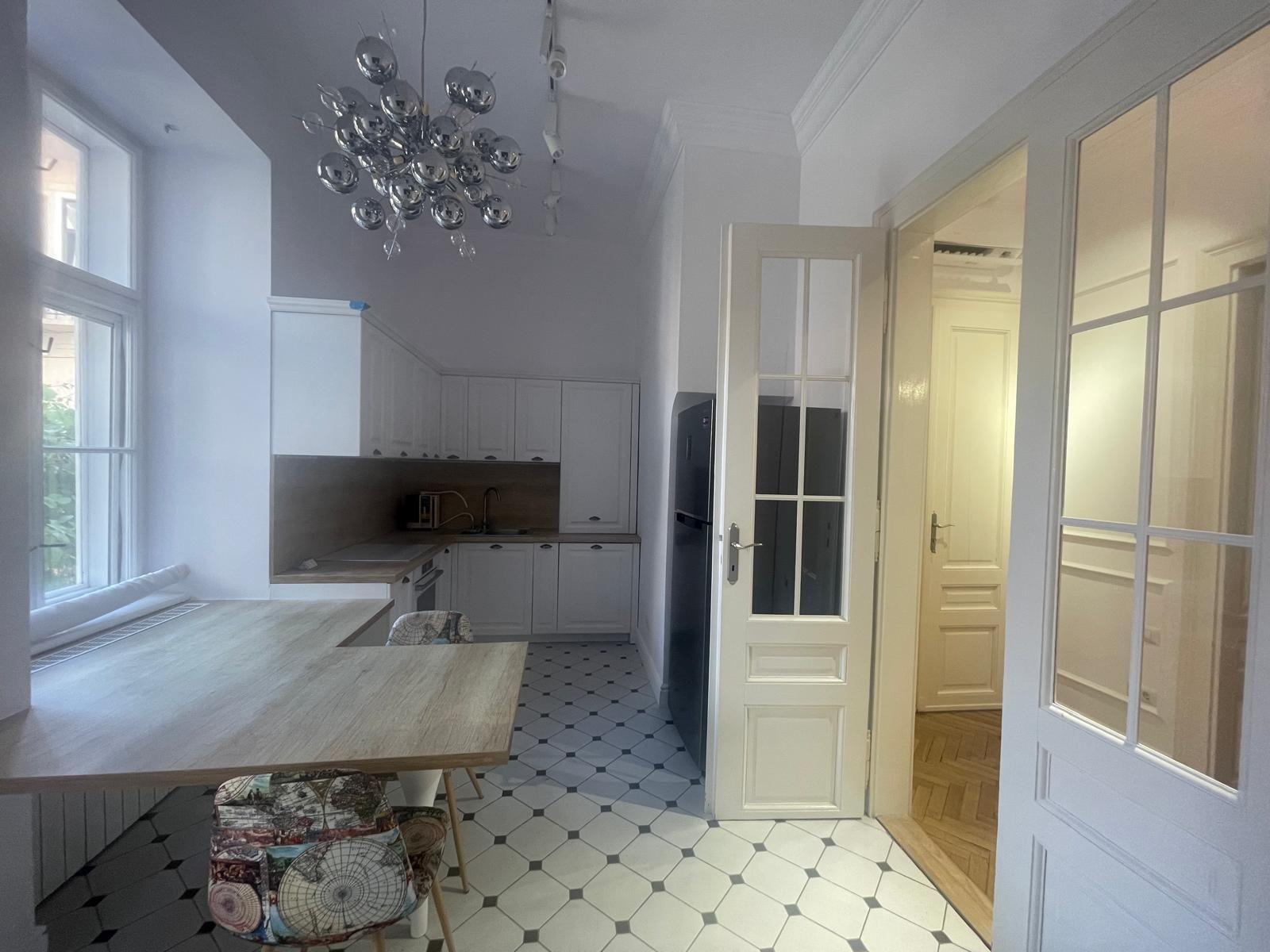 Apartament de lux în inima Oradiei – locație premium lângă Gojdu - 13