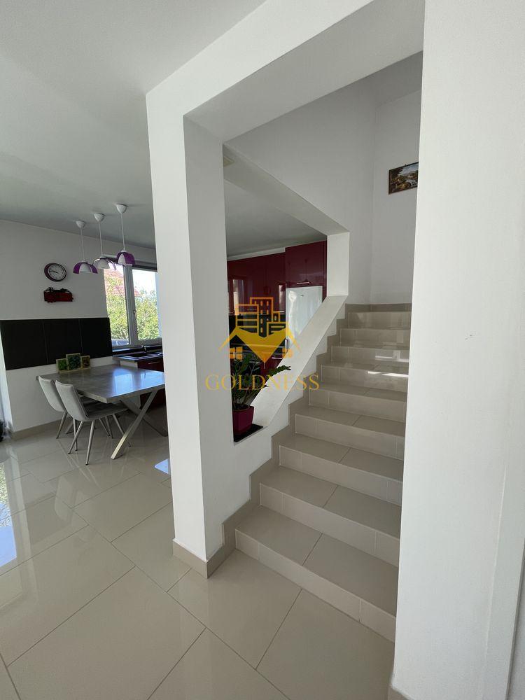 Duplex/Casa, Europa, Eugen Ionesco, Frunzișului, Observatorului, Garaj - 3