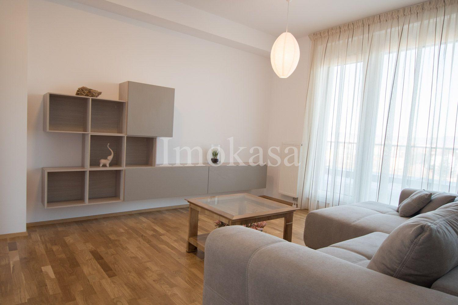 Penthouse 4 camere, 90 mp cu terasa de 70 mp Sos Alba Iulia