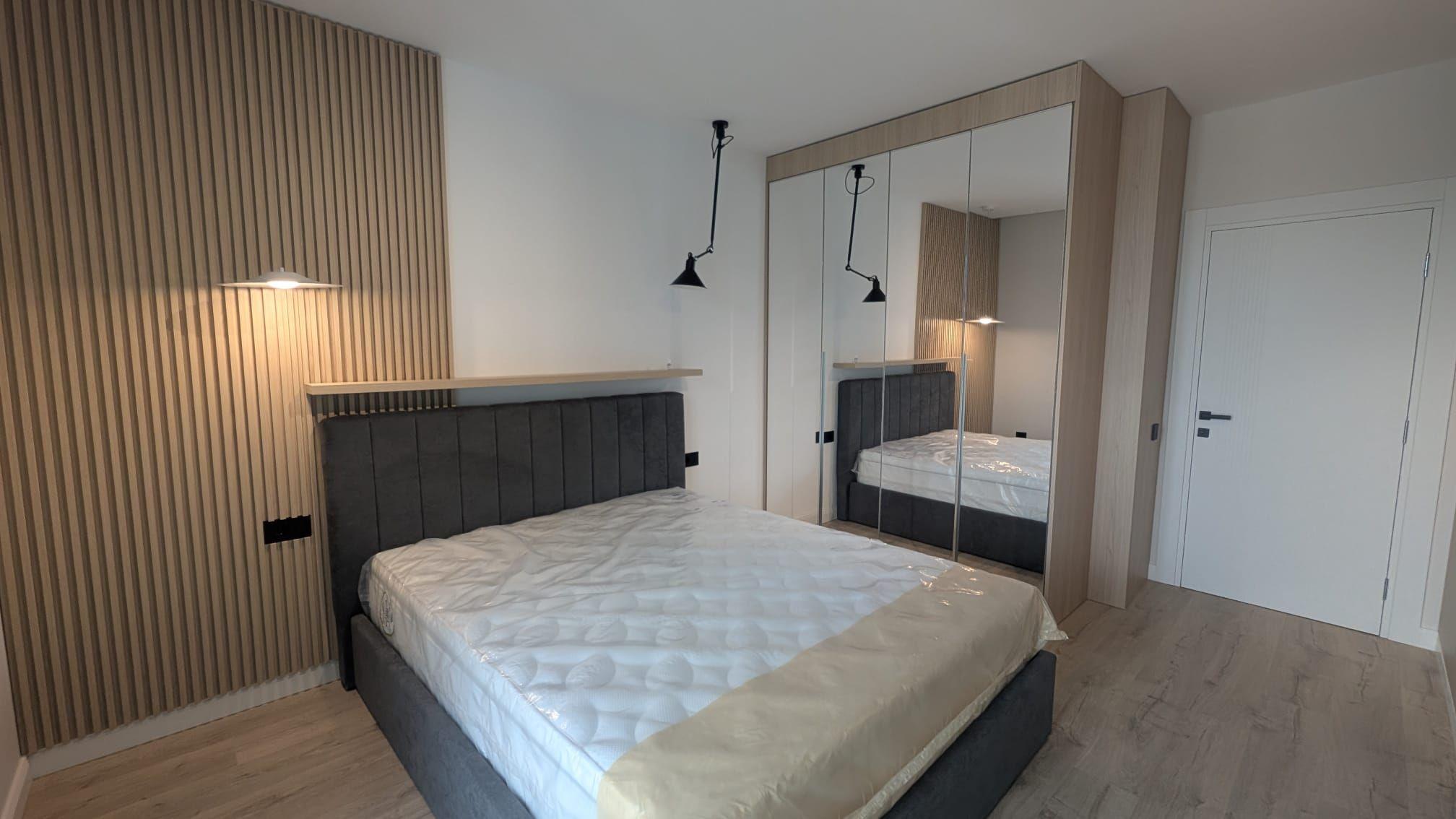 Apartament de lux cu 3 camere, 80 mp cu terasa 10 mp, zona centrala - 5
