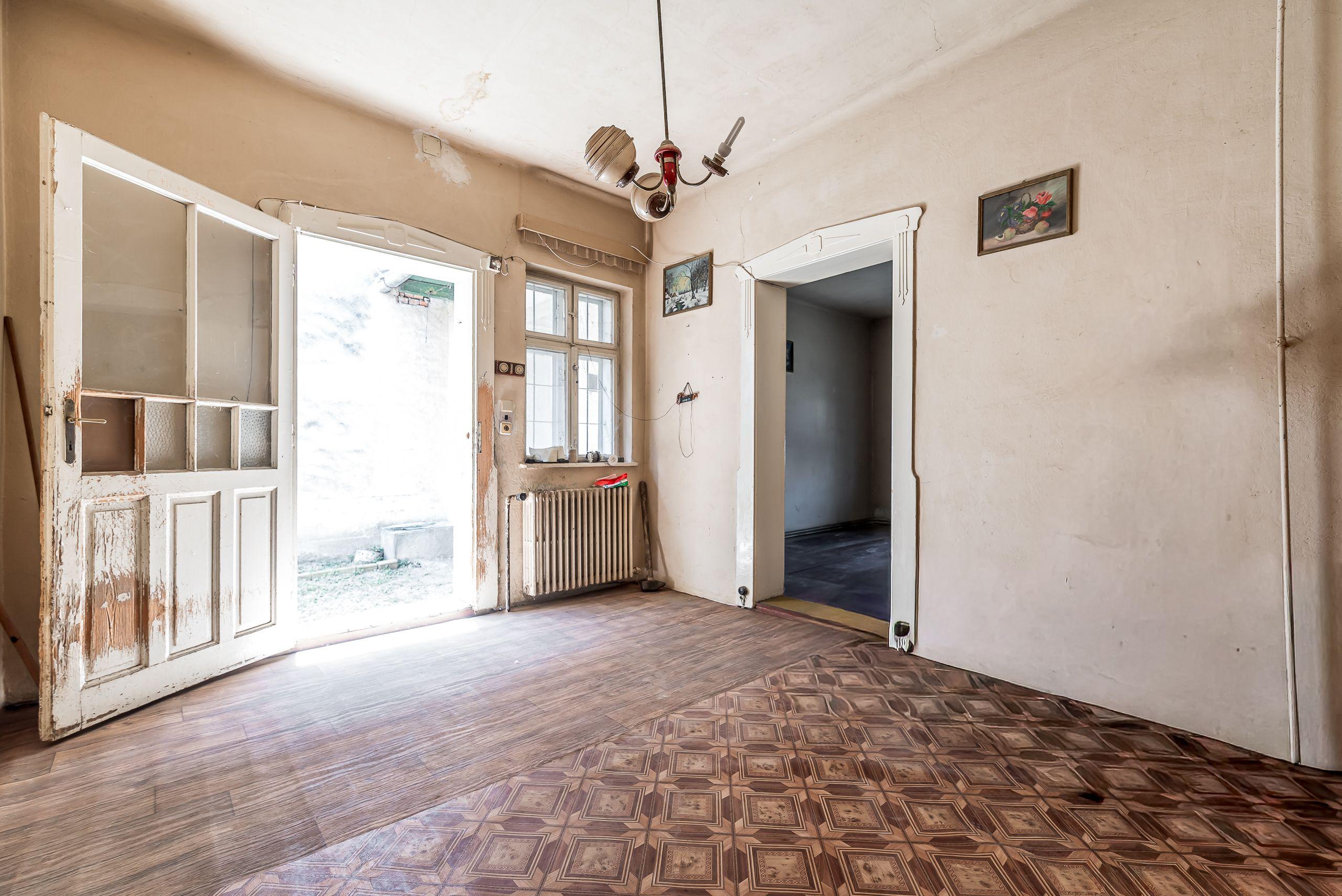 Calea Timisorii Casă solidă din cărămidă cu potențial EXCEPȚIONAL - 5
