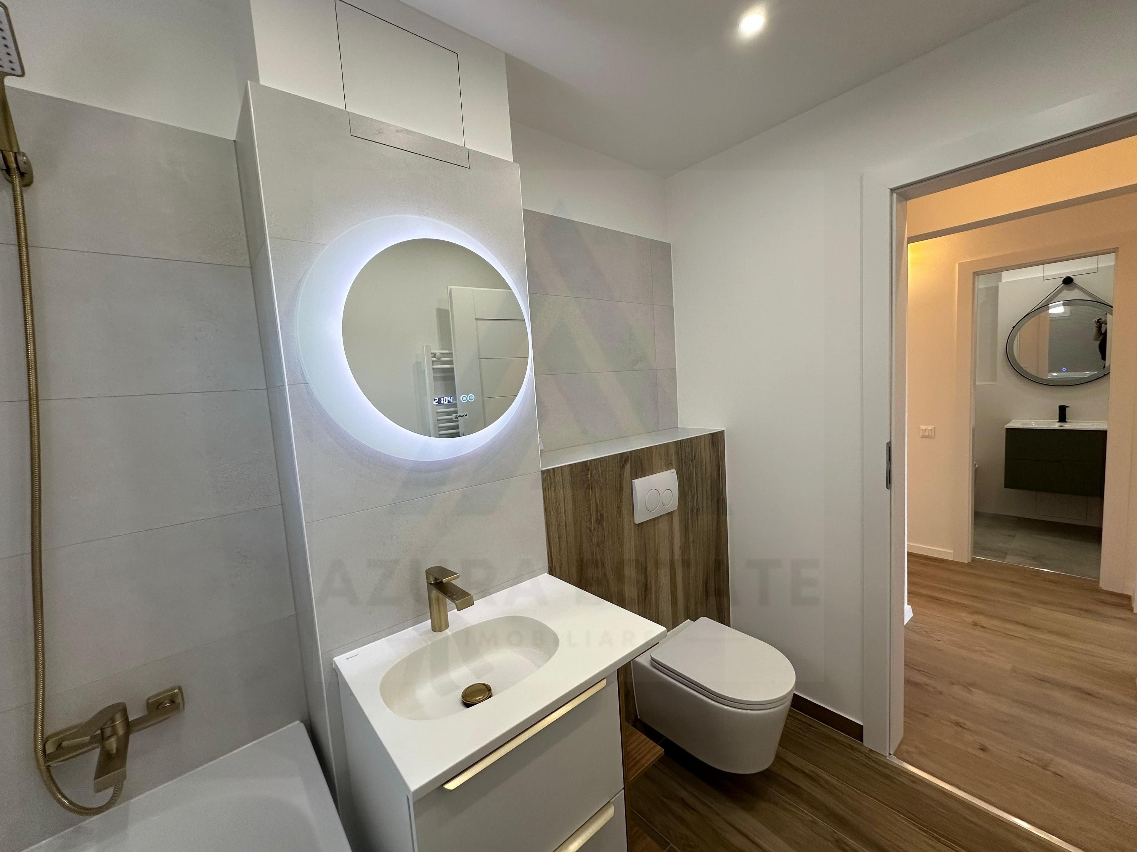 Apartament 3 camere 64 mp utili 2 bai etaj 1 complet renovat Strand - 1