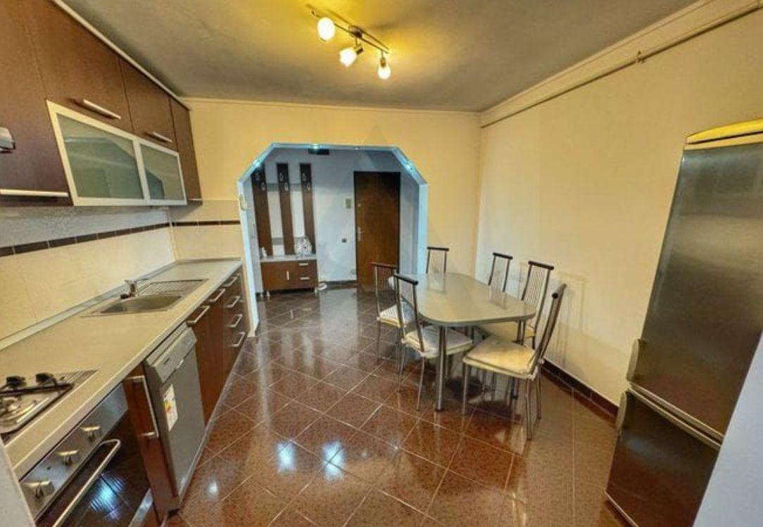 Apartament 2 camere 2 balcoane amenajate si pivnita etaj 1 Strand - 5