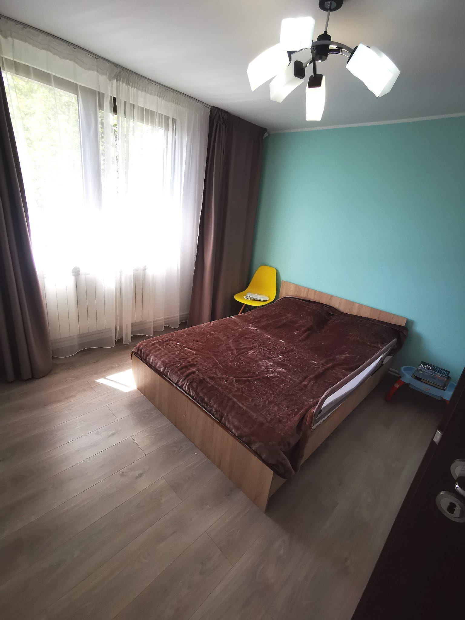De vanzare apartament 3 camere, micro 39, 76.000 euro negociabil - 6