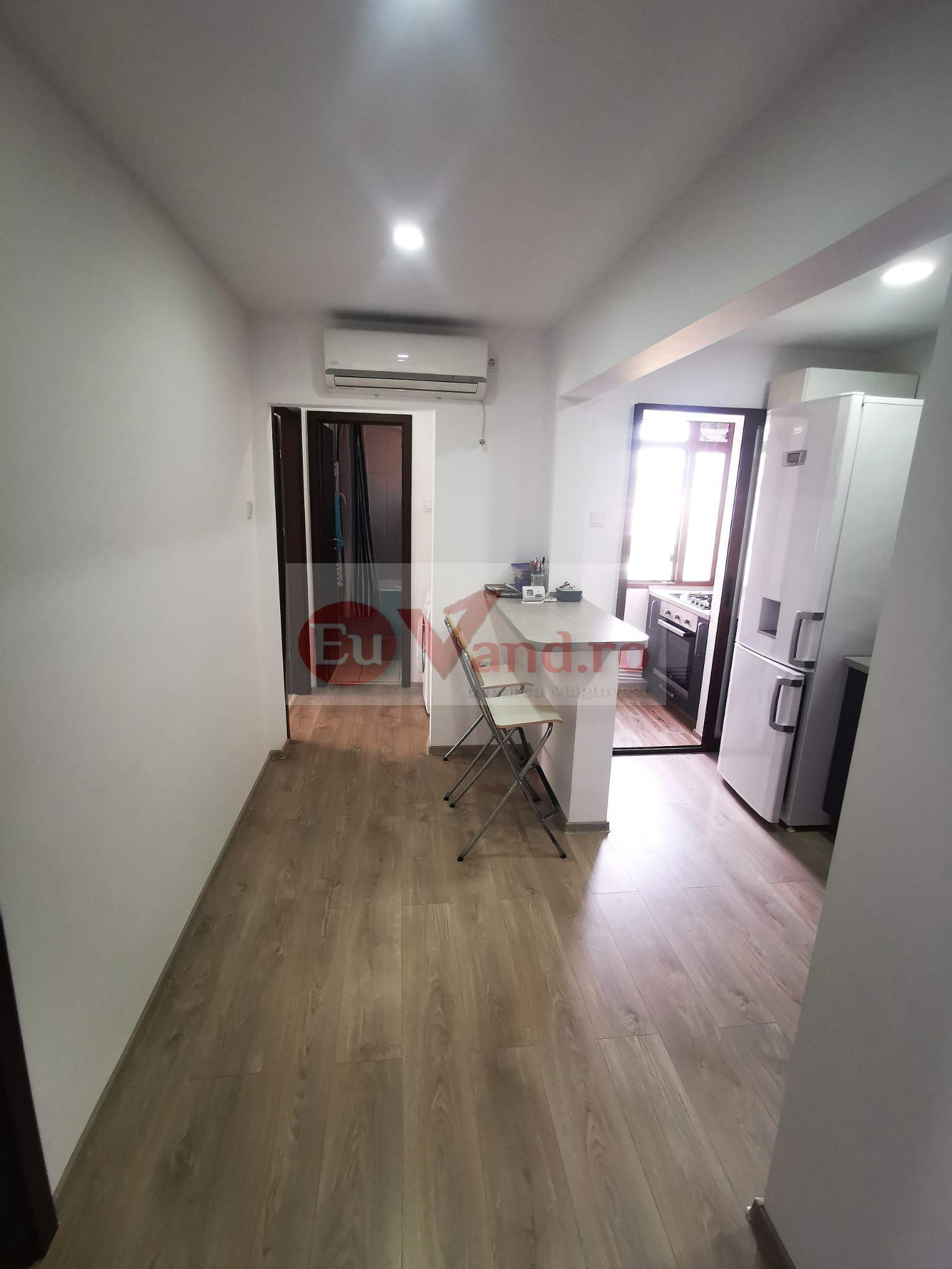 De vanzare apartament 3 camere, micro 39, 76.000 euro negociabil - 2
