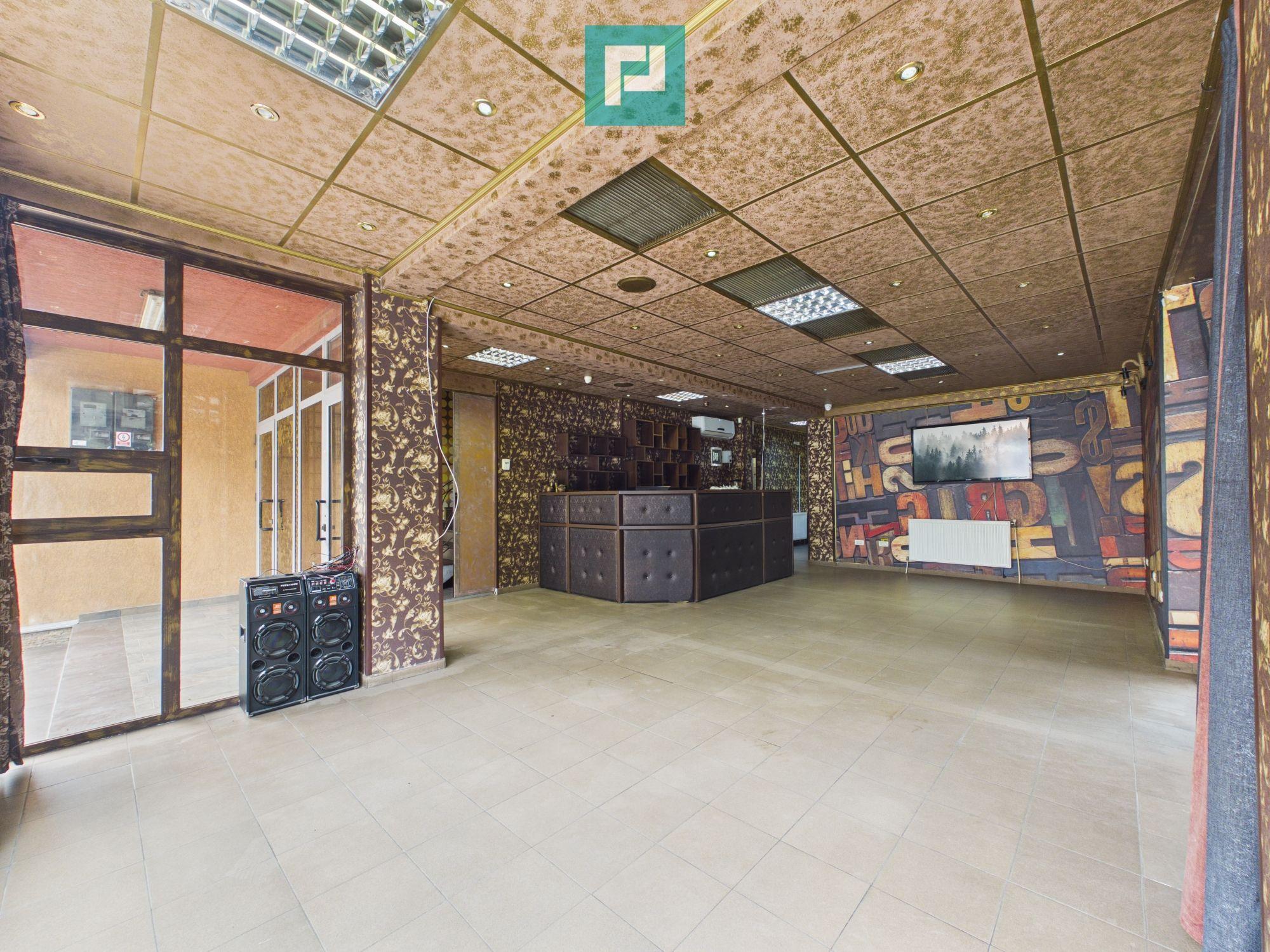 Clădire comercială P+1 de închiriat - 9