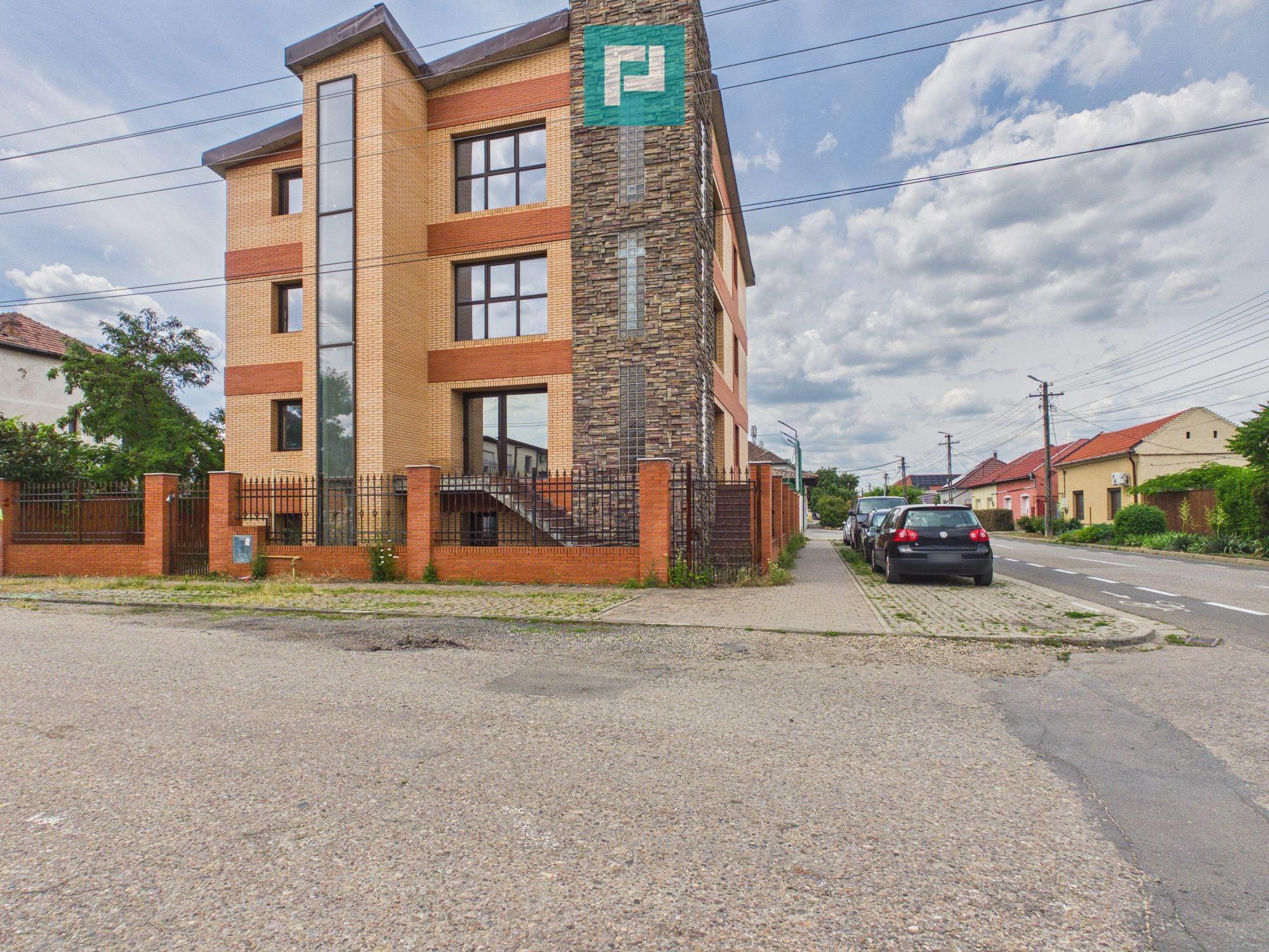 Clădire comercială în zona Grădiște - 3