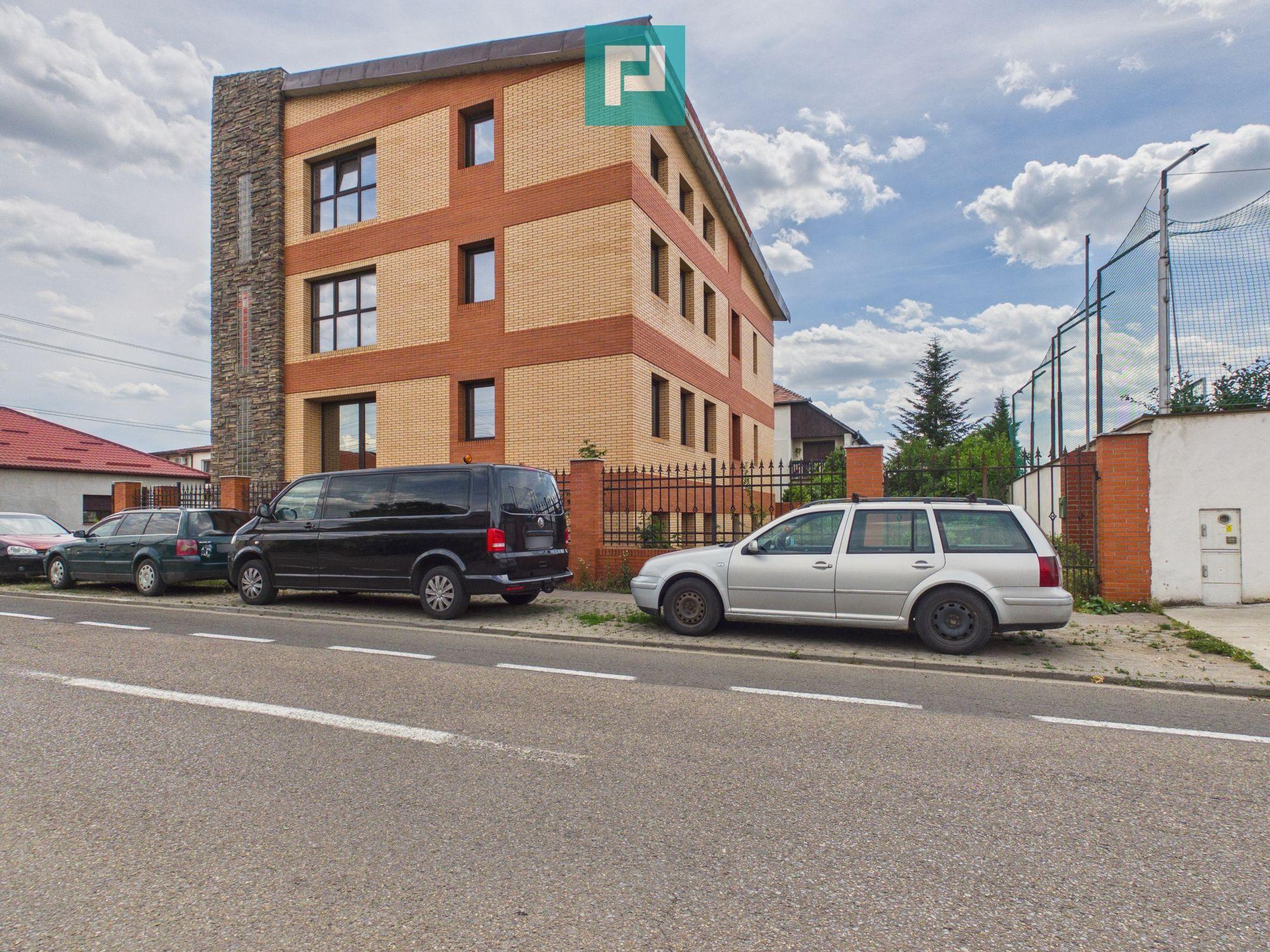 Clădire comercială în zona Grădiște - 4
