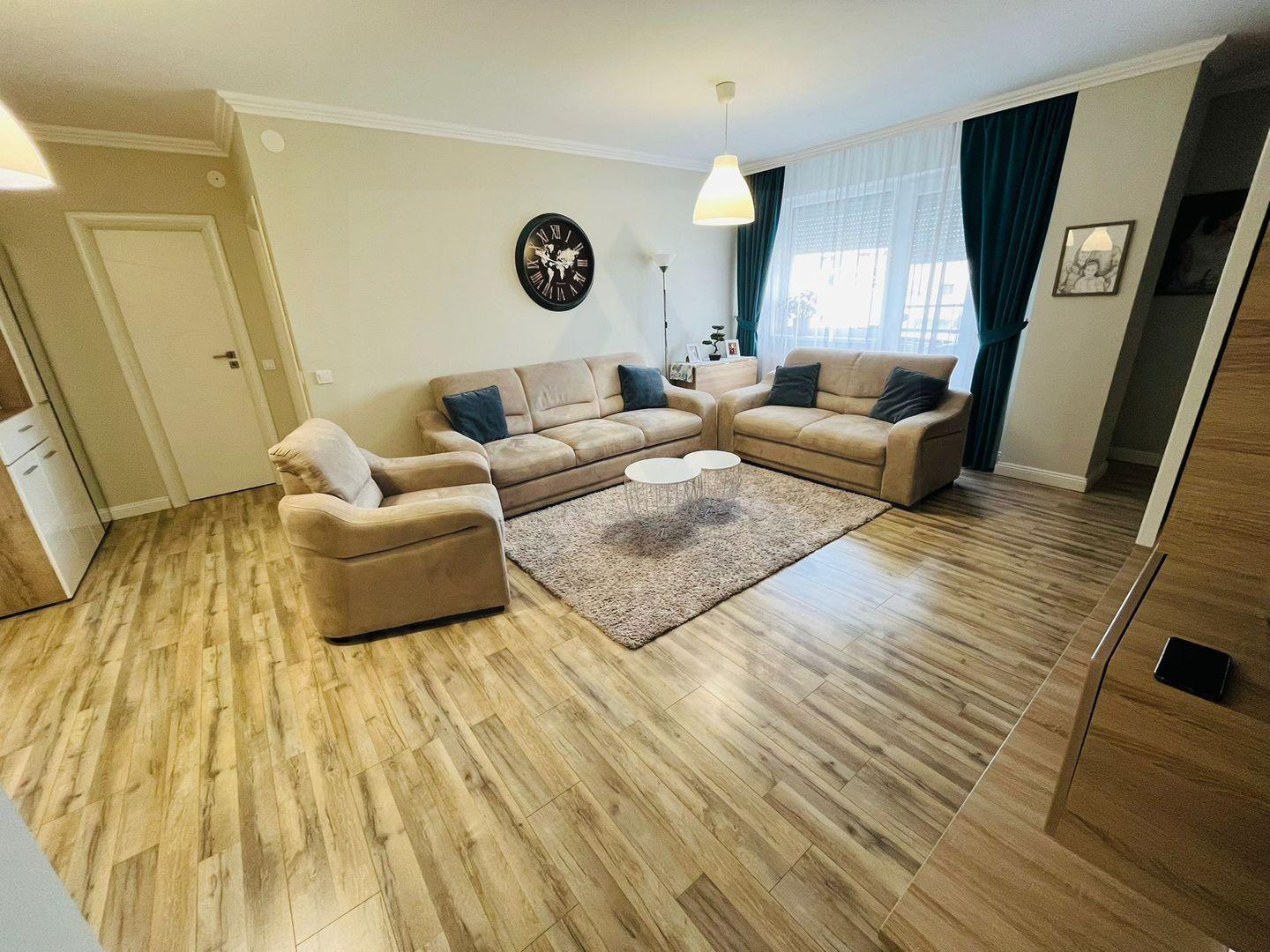 Apartament 76 mp utili 2 bai 2 balcoane parcare subterana in Turnisor - 1