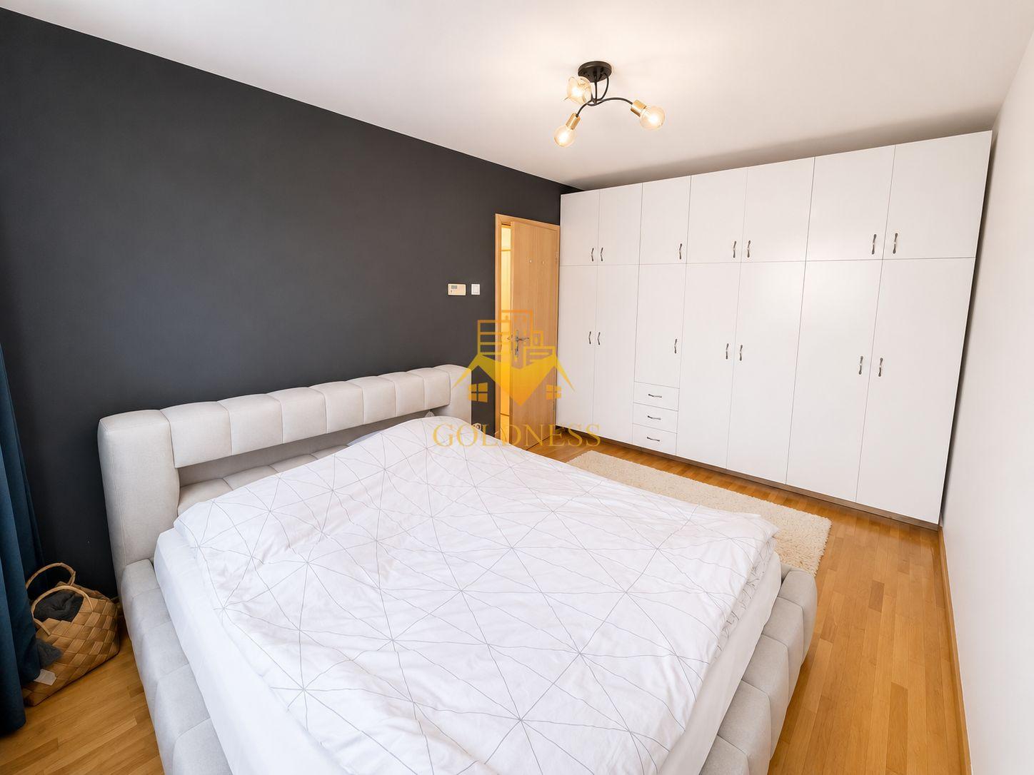 3 camere decomandate, Parcare, Manastur, Big, Mehedinti, Baza sportiva - 2