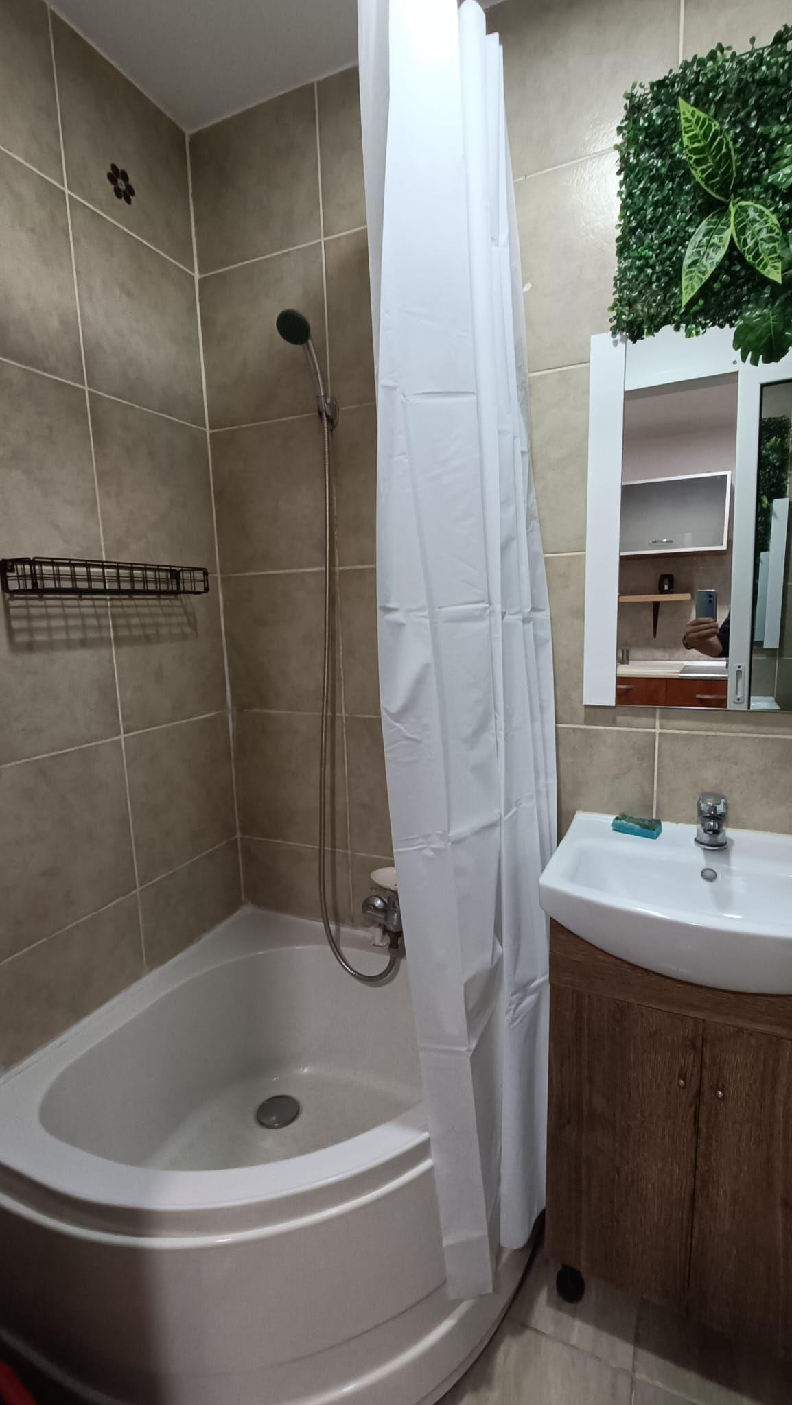 De vanzare garsoniera micro 40, et. 3/3, 27.000 euro - 5