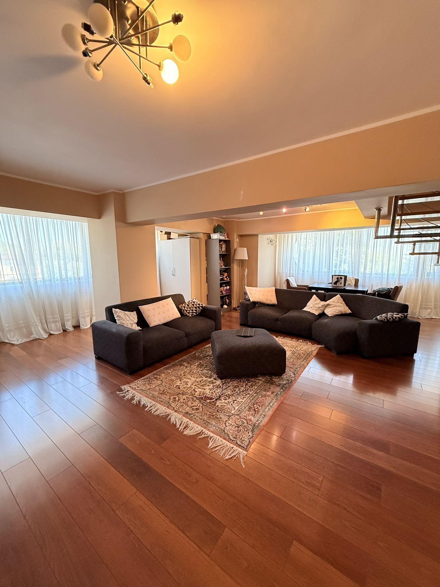 Apartament 4 camere, Strada Domnească - 7