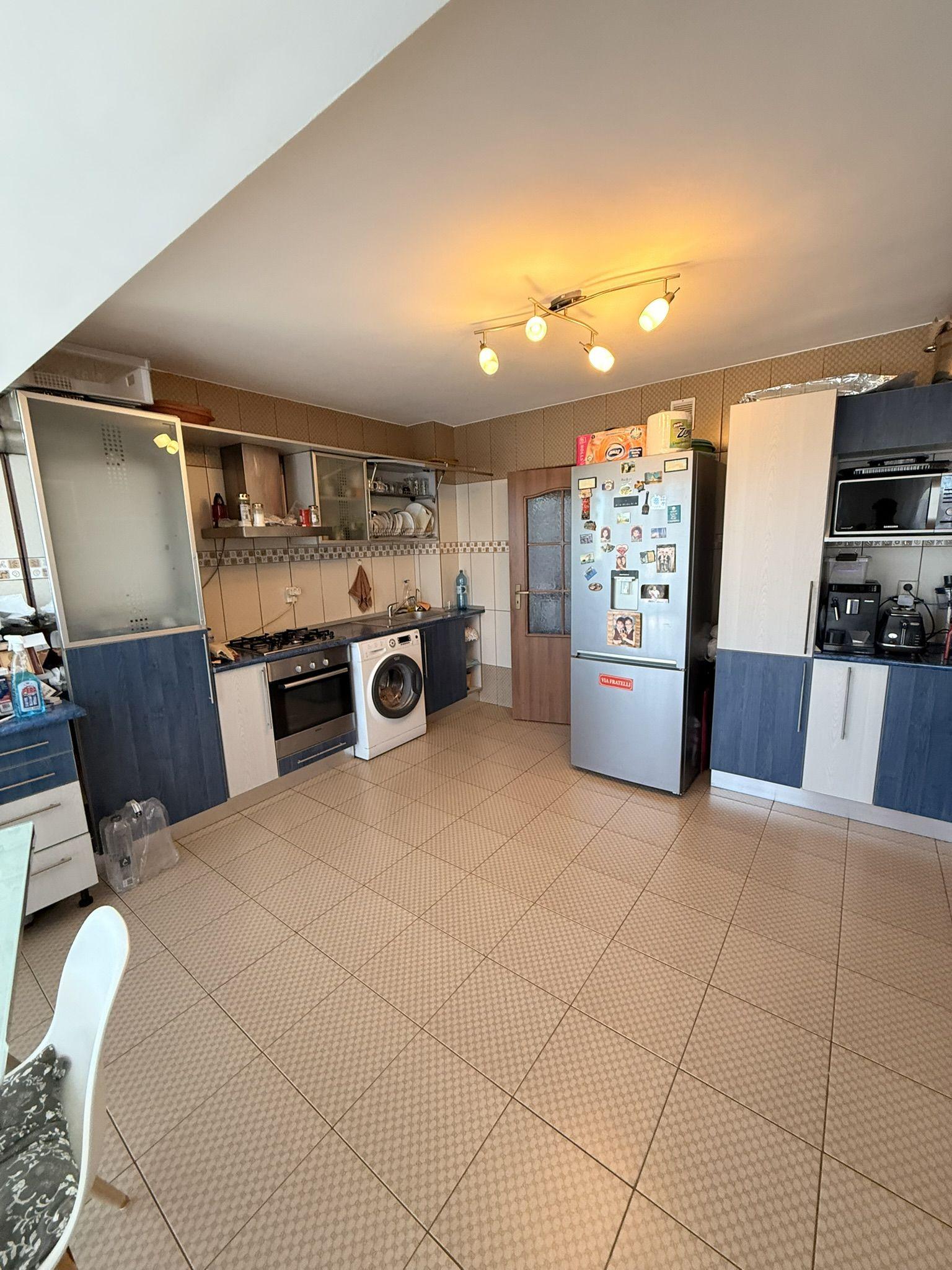 Apartament 4 camere, Strada Domnească - 13